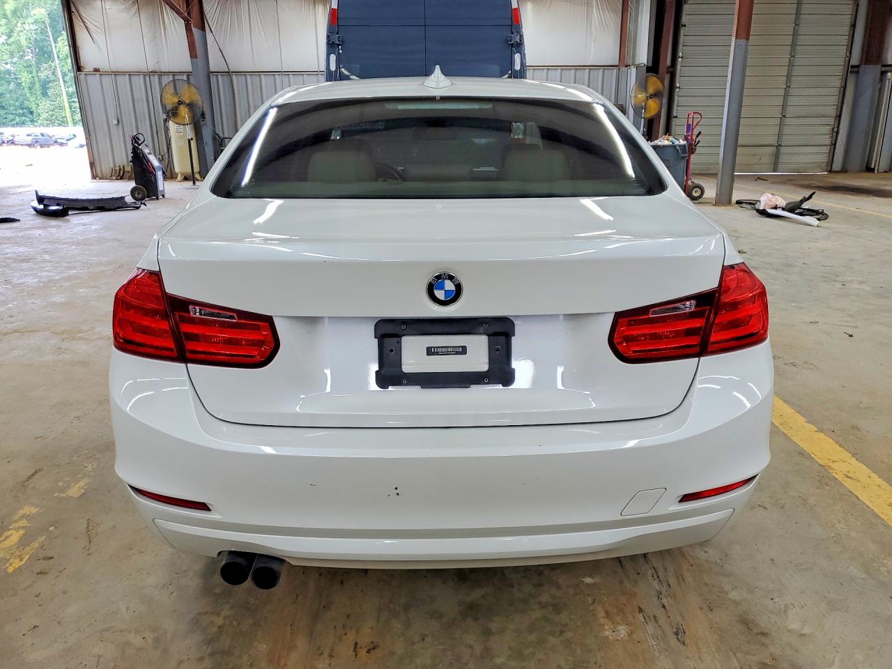2013 Bmw 328 I White vin: WBA3A5C57DF356007