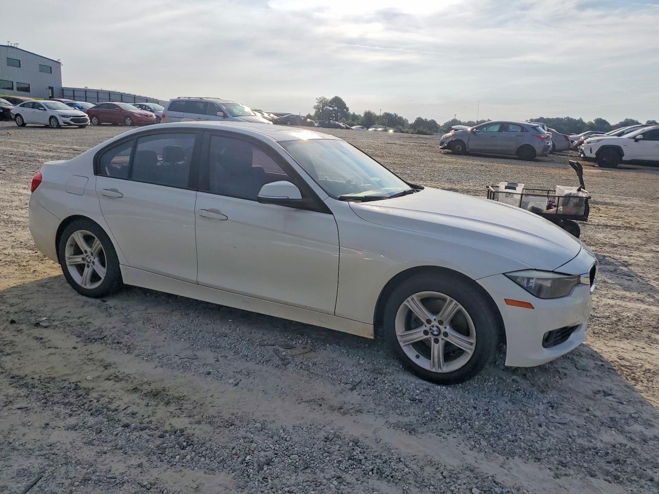 2013 Bmw 328 I White vin: WBA3A5C57DF359389