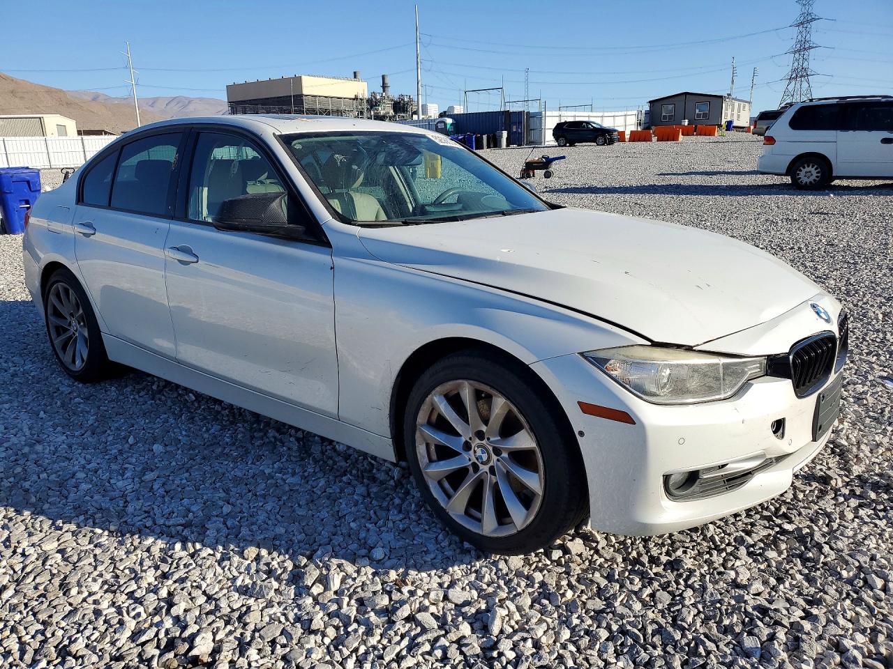 2013 Bmw 328 I White vin: WBA3A5C57DF603008