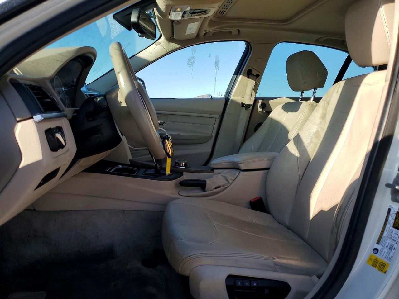 2013 Bmw 328 I White vin: WBA3A5C57DF603008