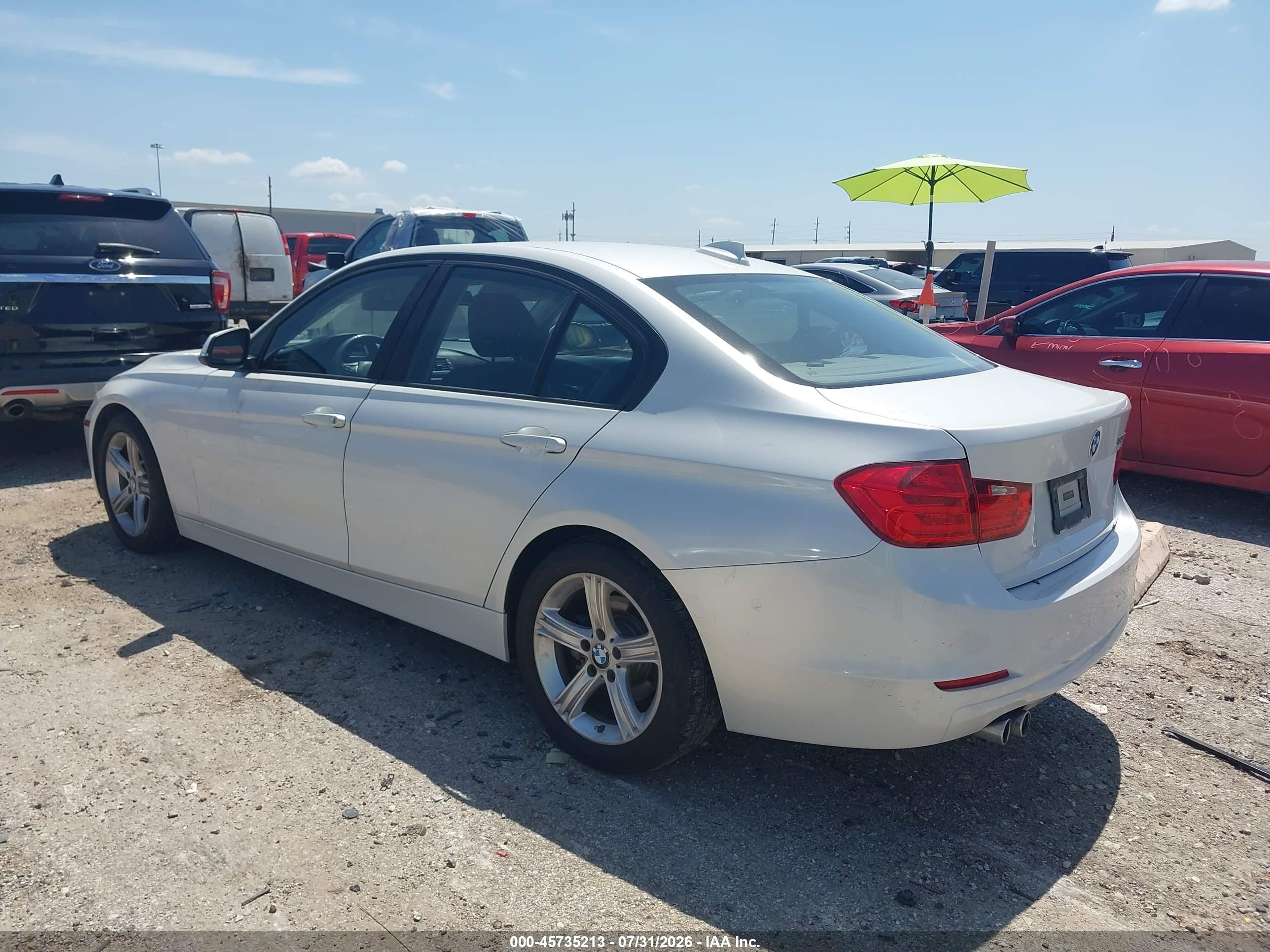 2014 Bmw 328i Белый vin: WBA3A5C57EF605326