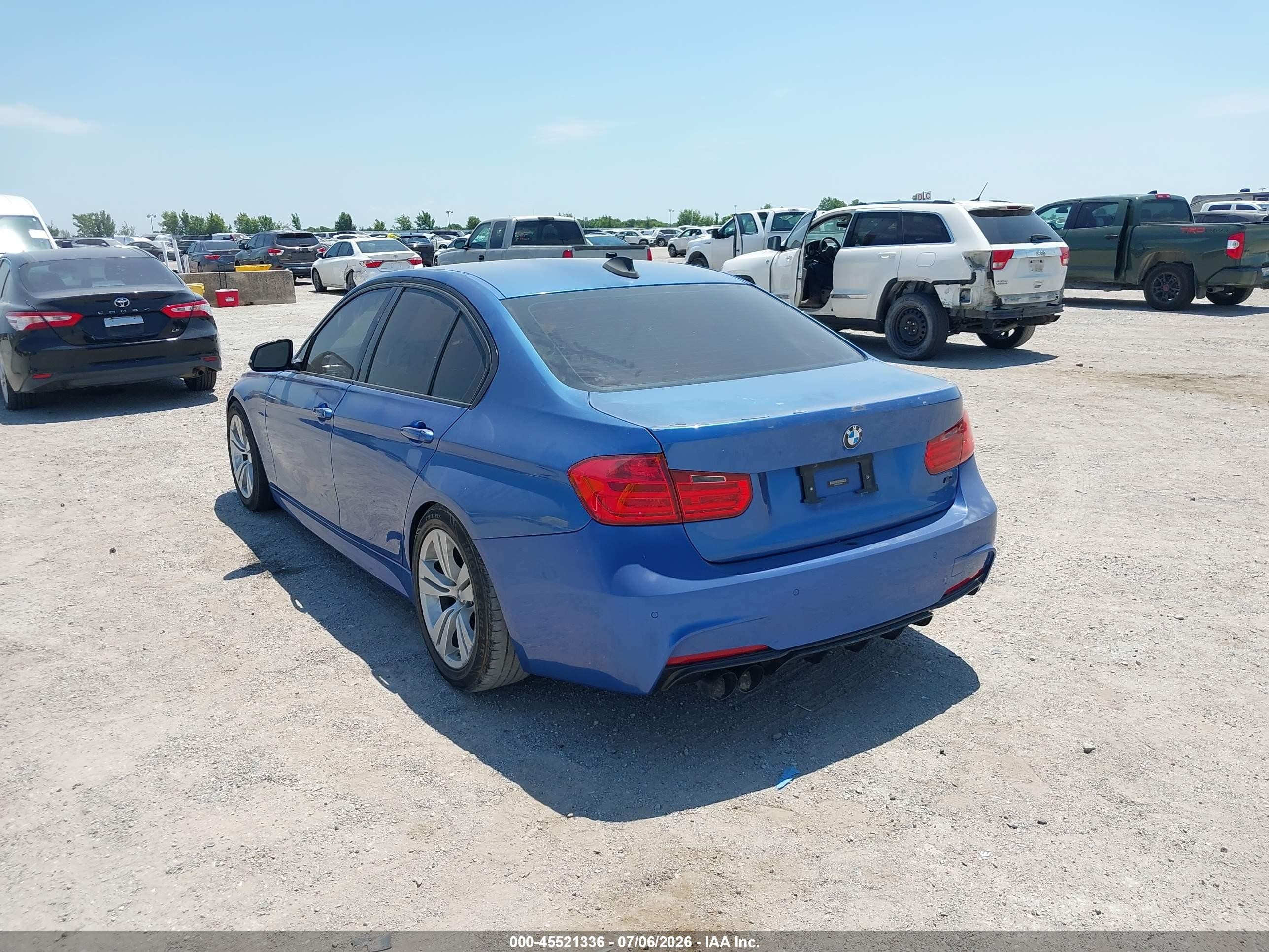 2014 Bmw 328i Blue vin: WBA3A5C57EJ584877