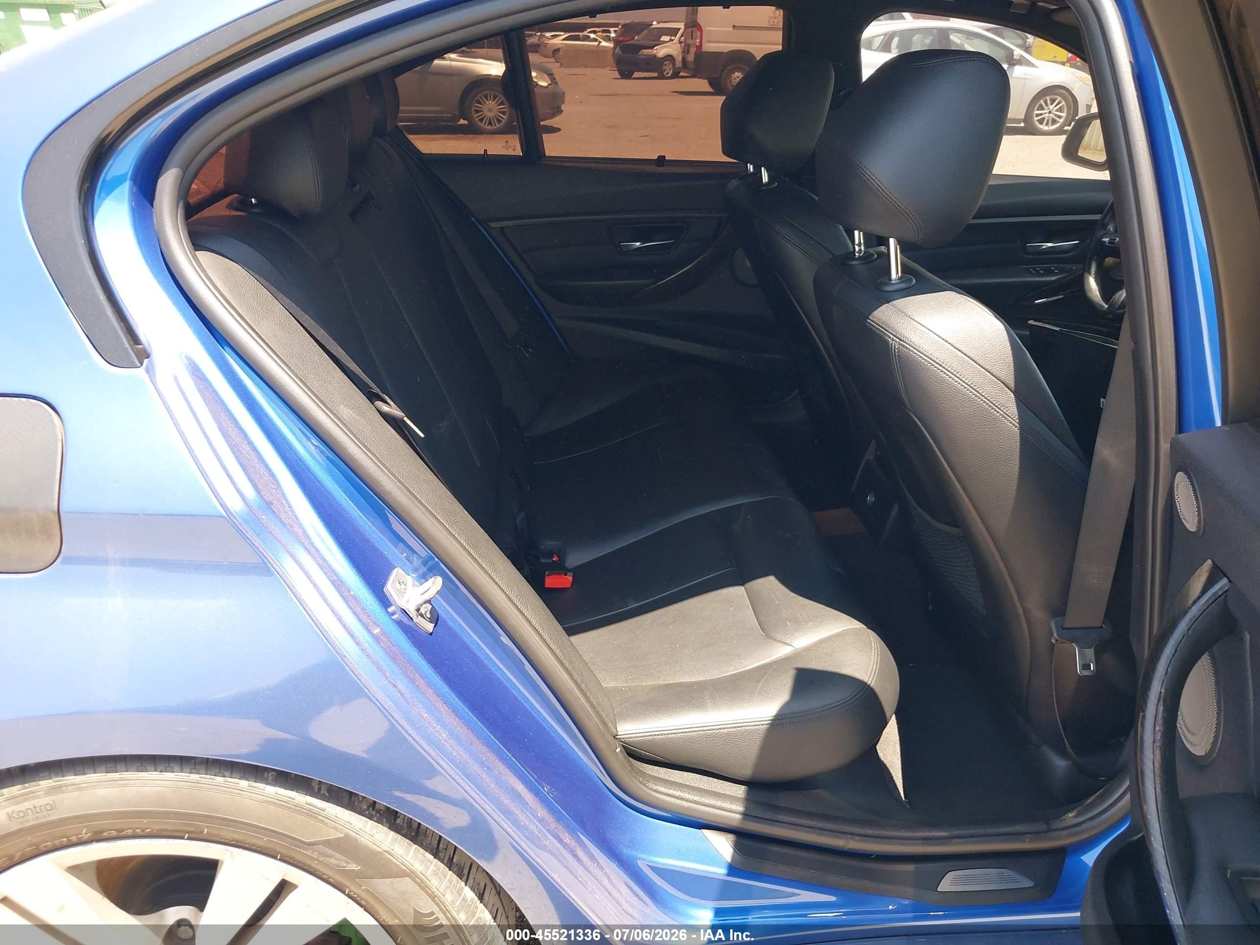 2014 Bmw 328i Blue vin: WBA3A5C57EJ584877