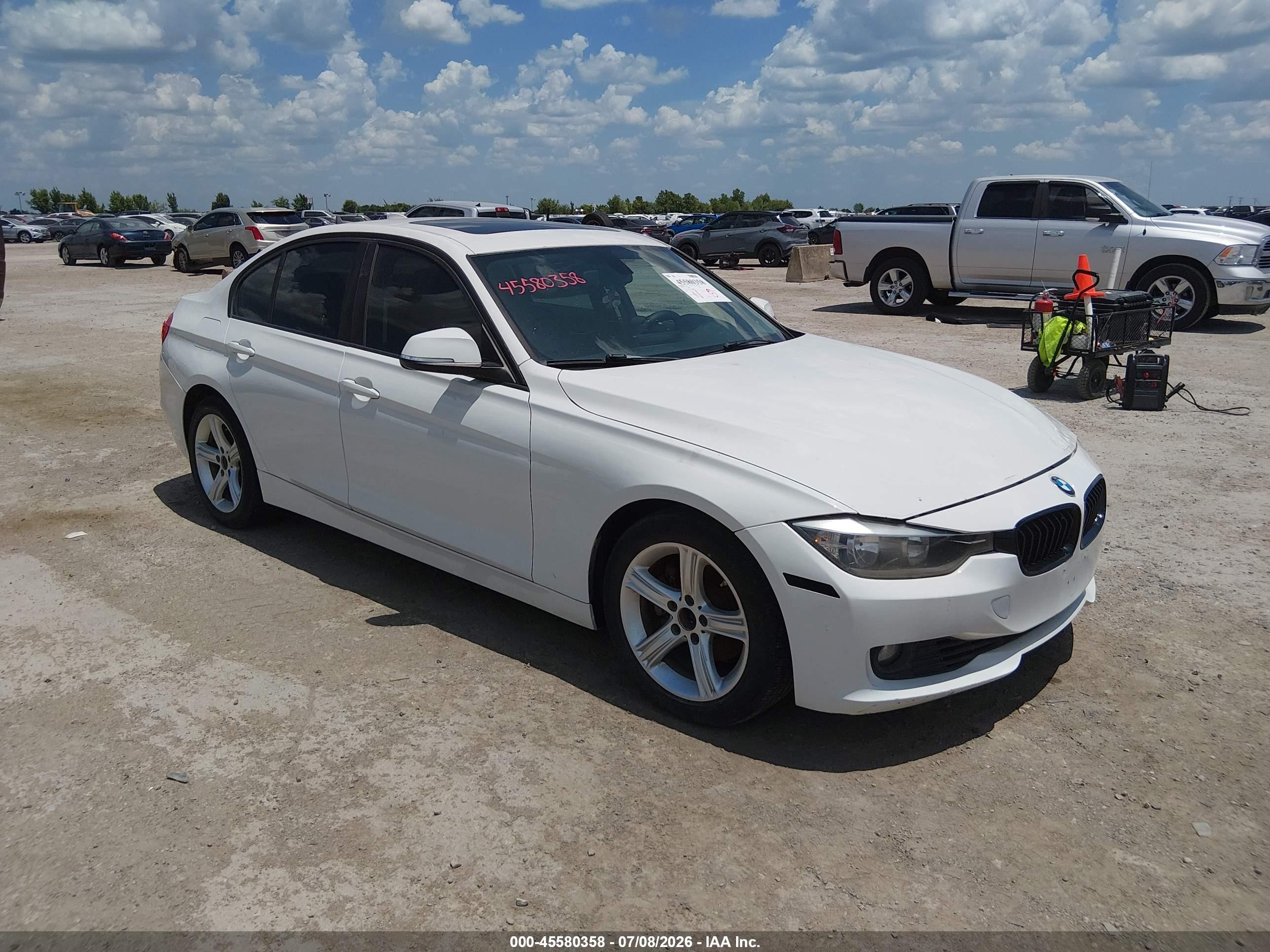 2014 Bmw 328i   White vin: WBA3A5C57EP602002