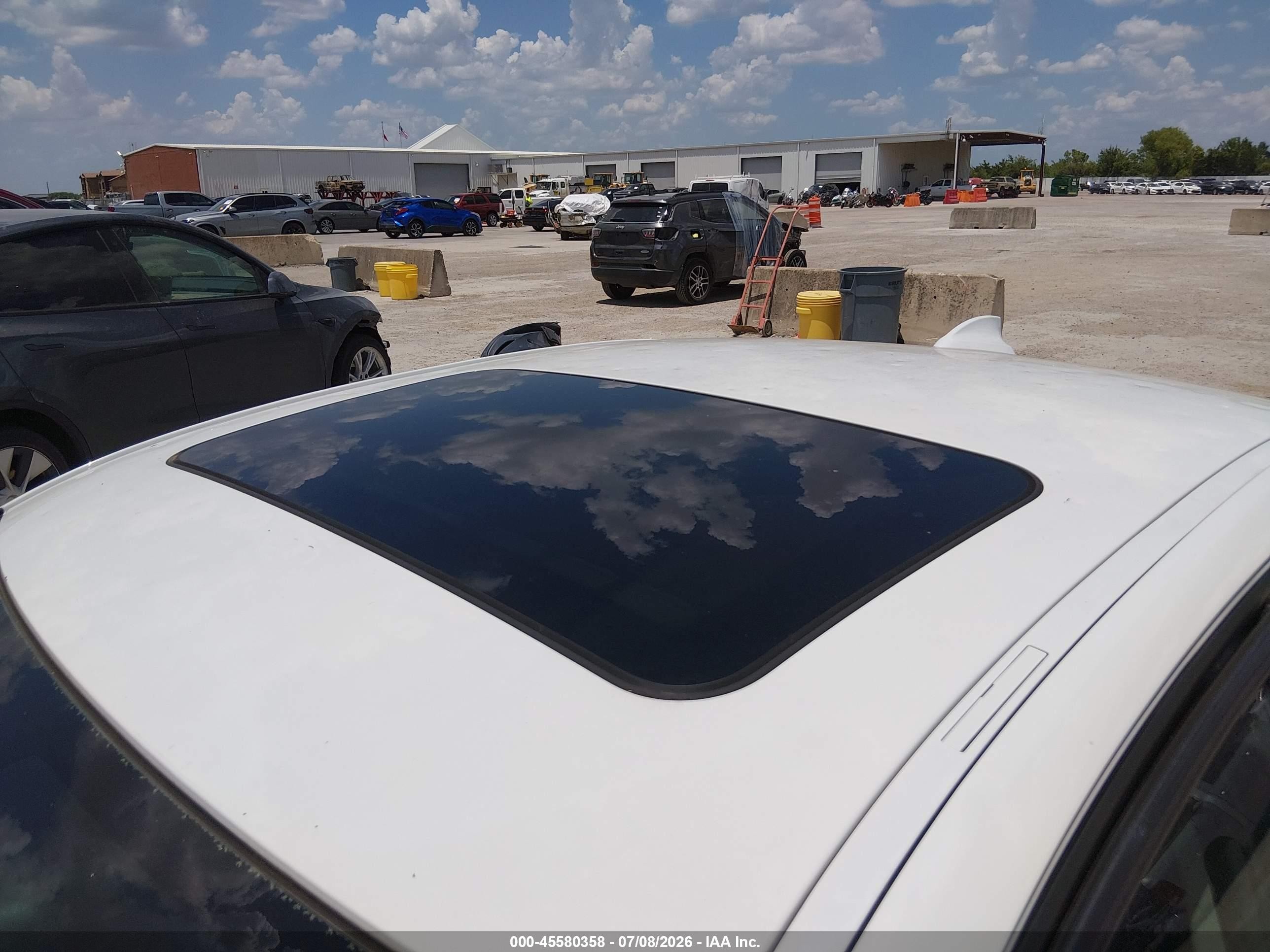 2014 Bmw 328i   Белый vin: WBA3A5C57EP602002