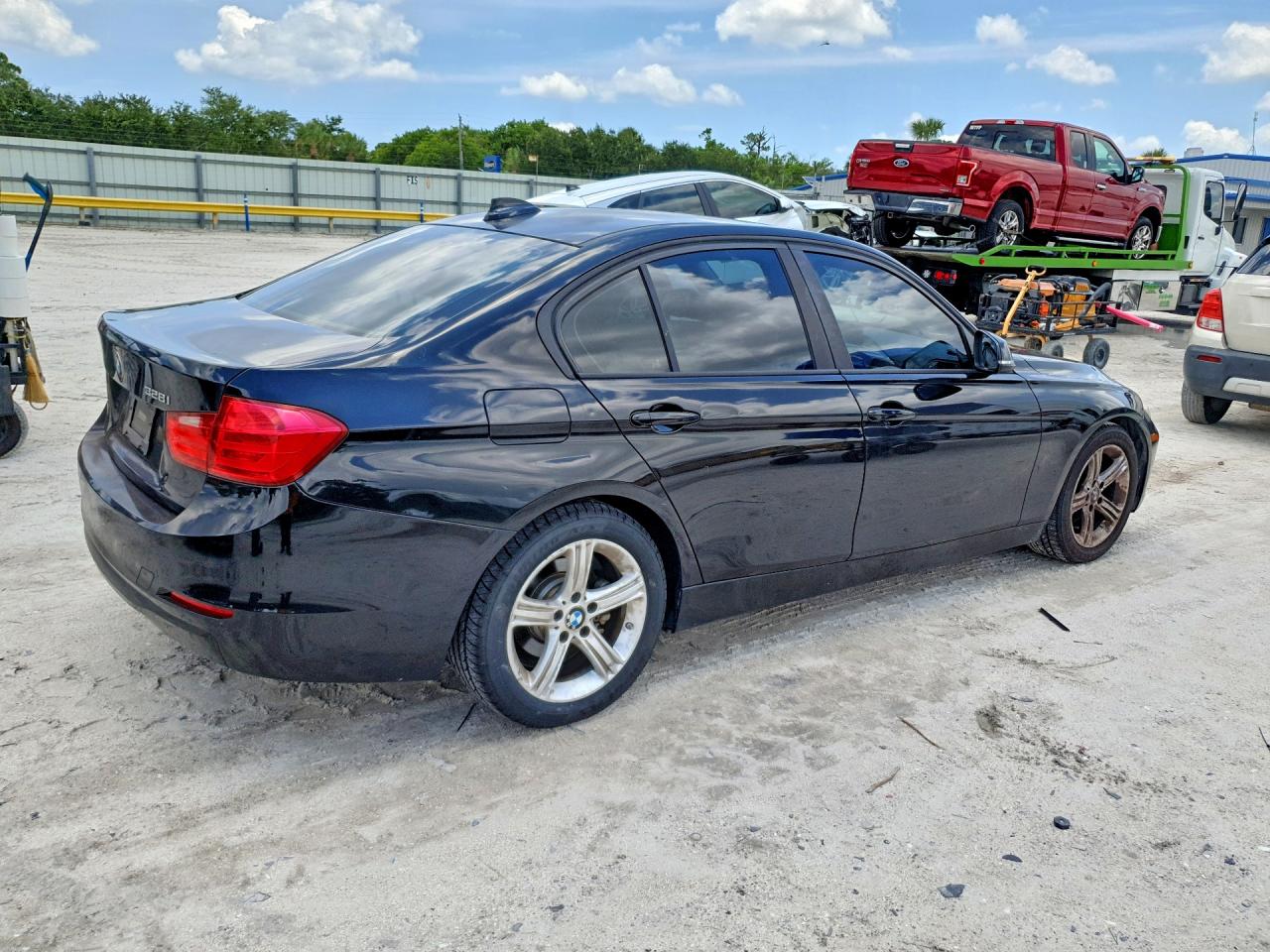 2015 Bmw 328 I Черный vin: WBA3A5C57FF608647