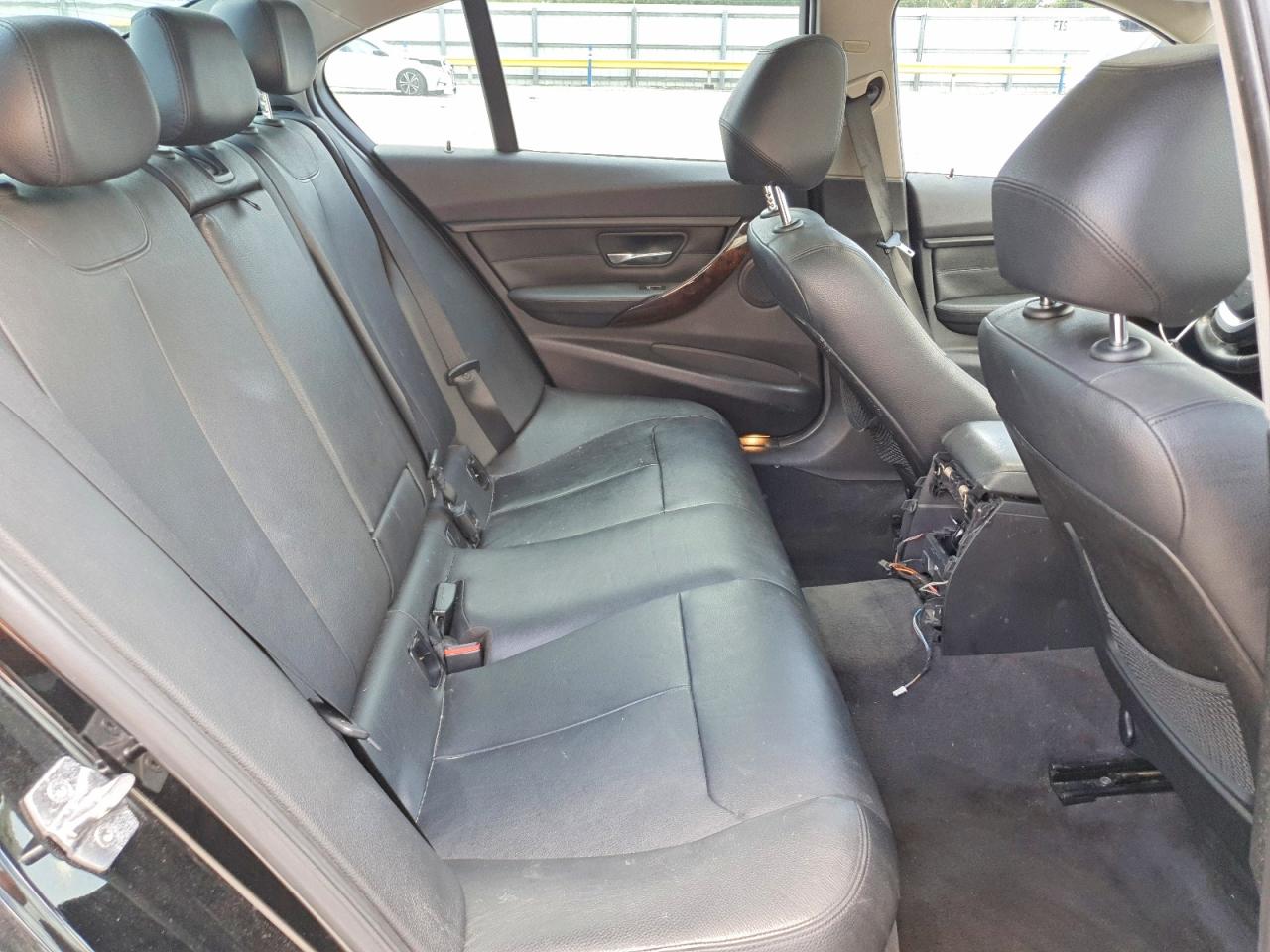 2015 Bmw 328 I Черный vin: WBA3A5C57FF608647
