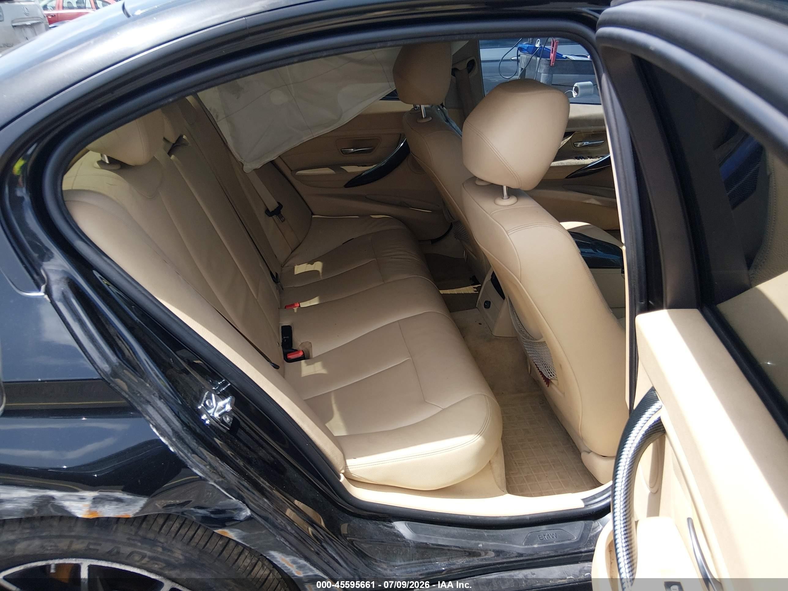 2012 Bmw 328i   Black vin: WBA3A5C58CF341384