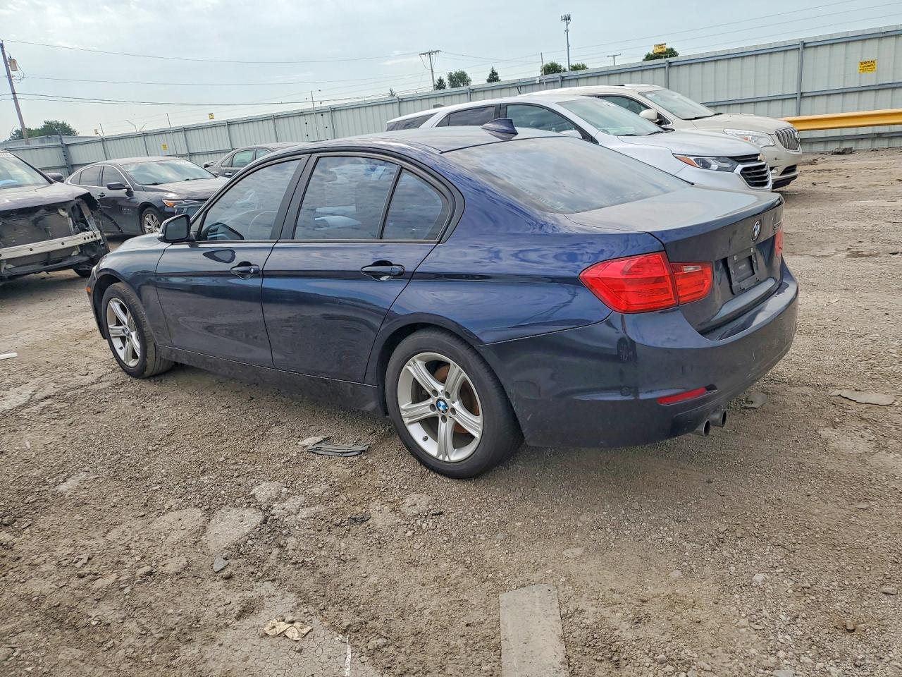 2013 Bmw 328 I Blue vin: WBA3A5C58DF357070
