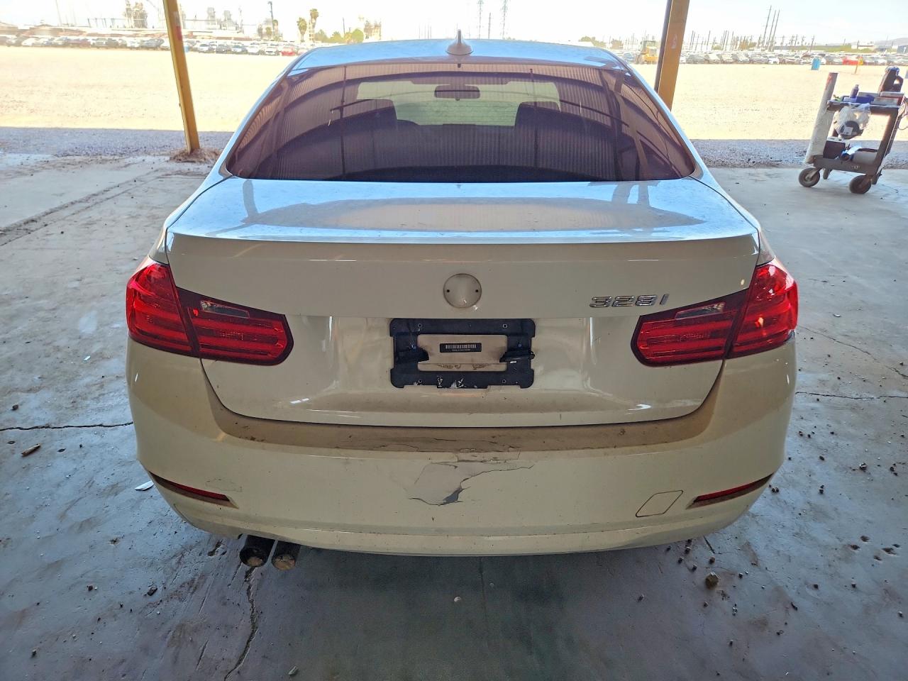 2012 Bmw 328 I White vin: WBA3A5C59CF343385