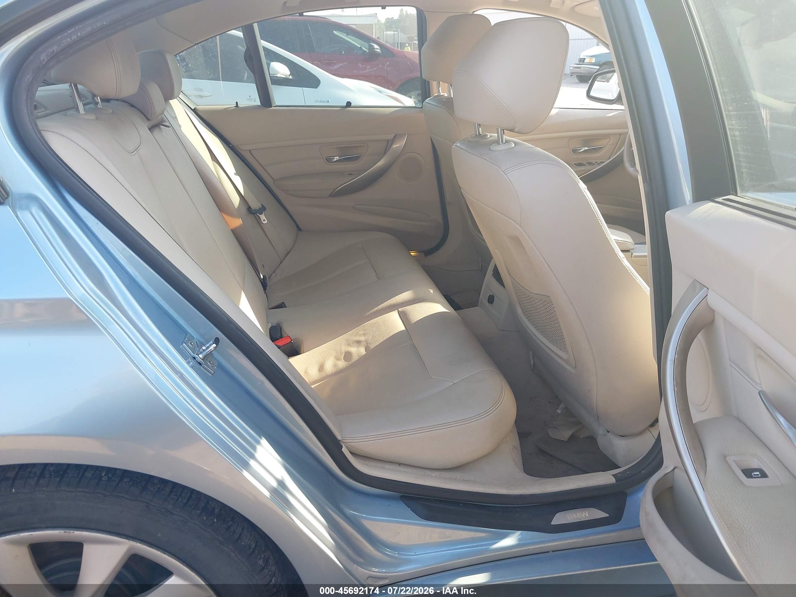 2012 Bmw 328i   Синий vin: WBA3A5C59CF348067