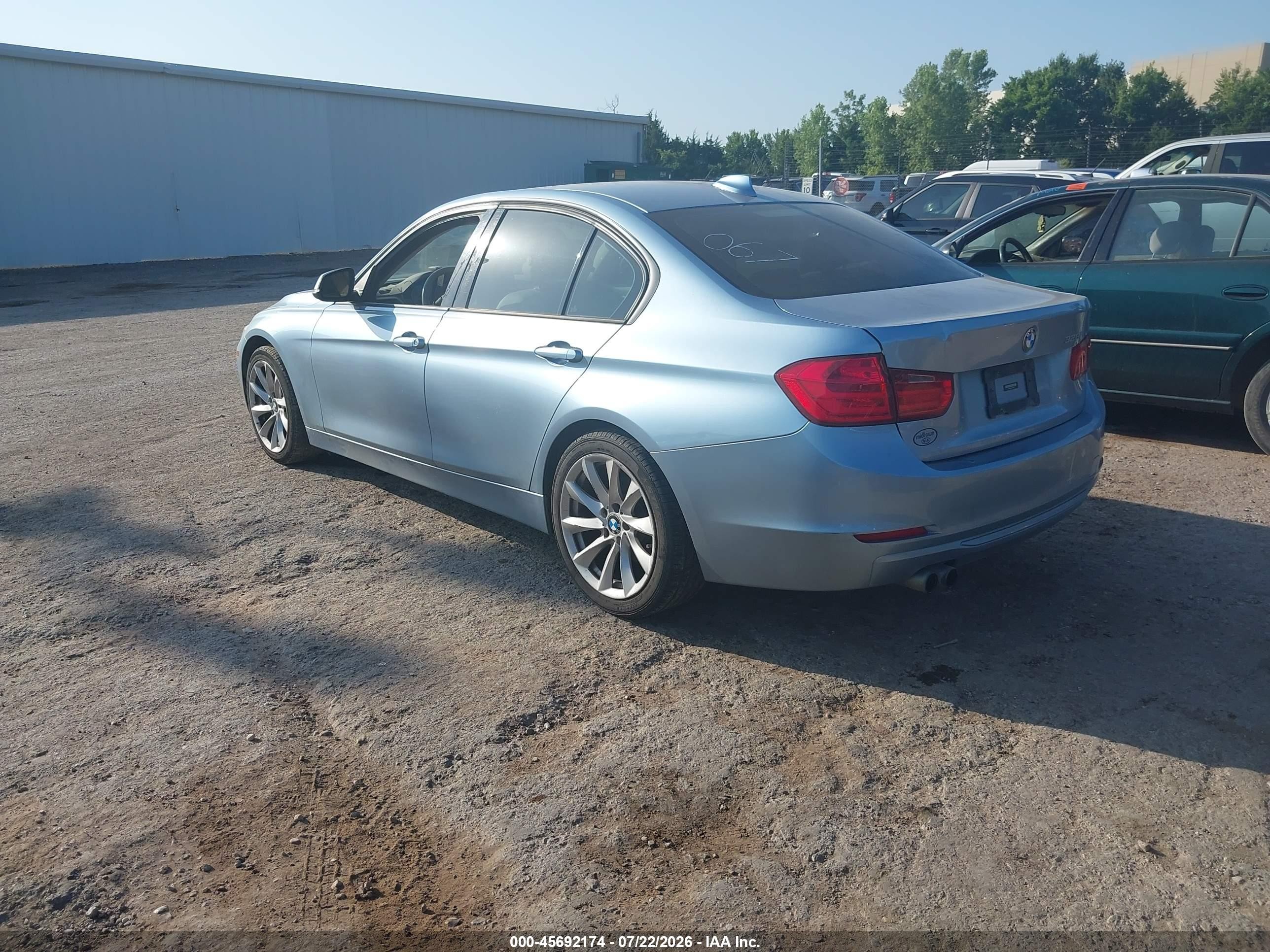 2012 Bmw 328i   Синий vin: WBA3A5C59CF348067