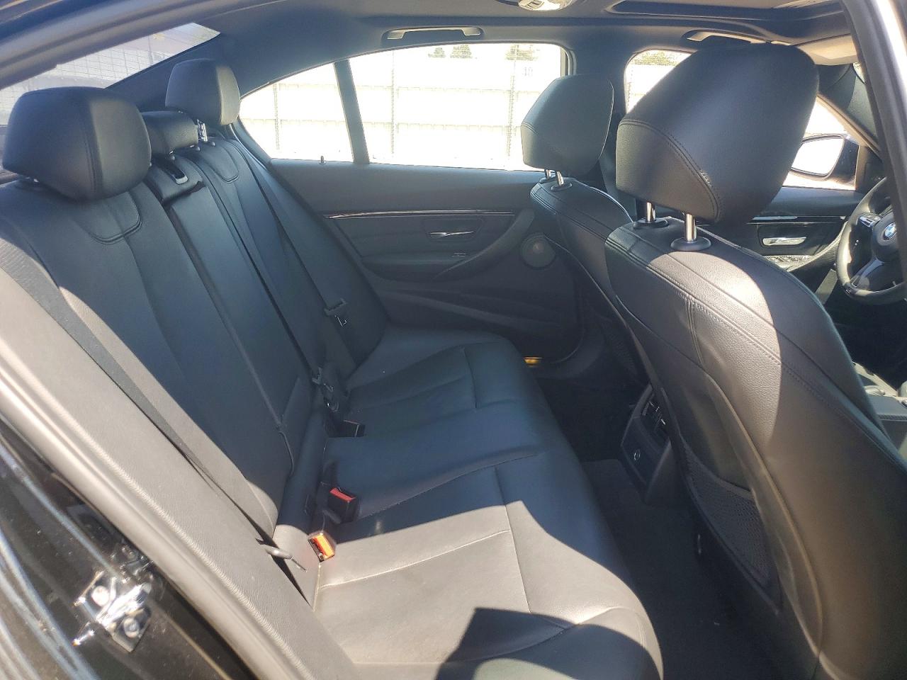 2013 Bmw 328 I Черный vin: WBA3A5C59DF351665