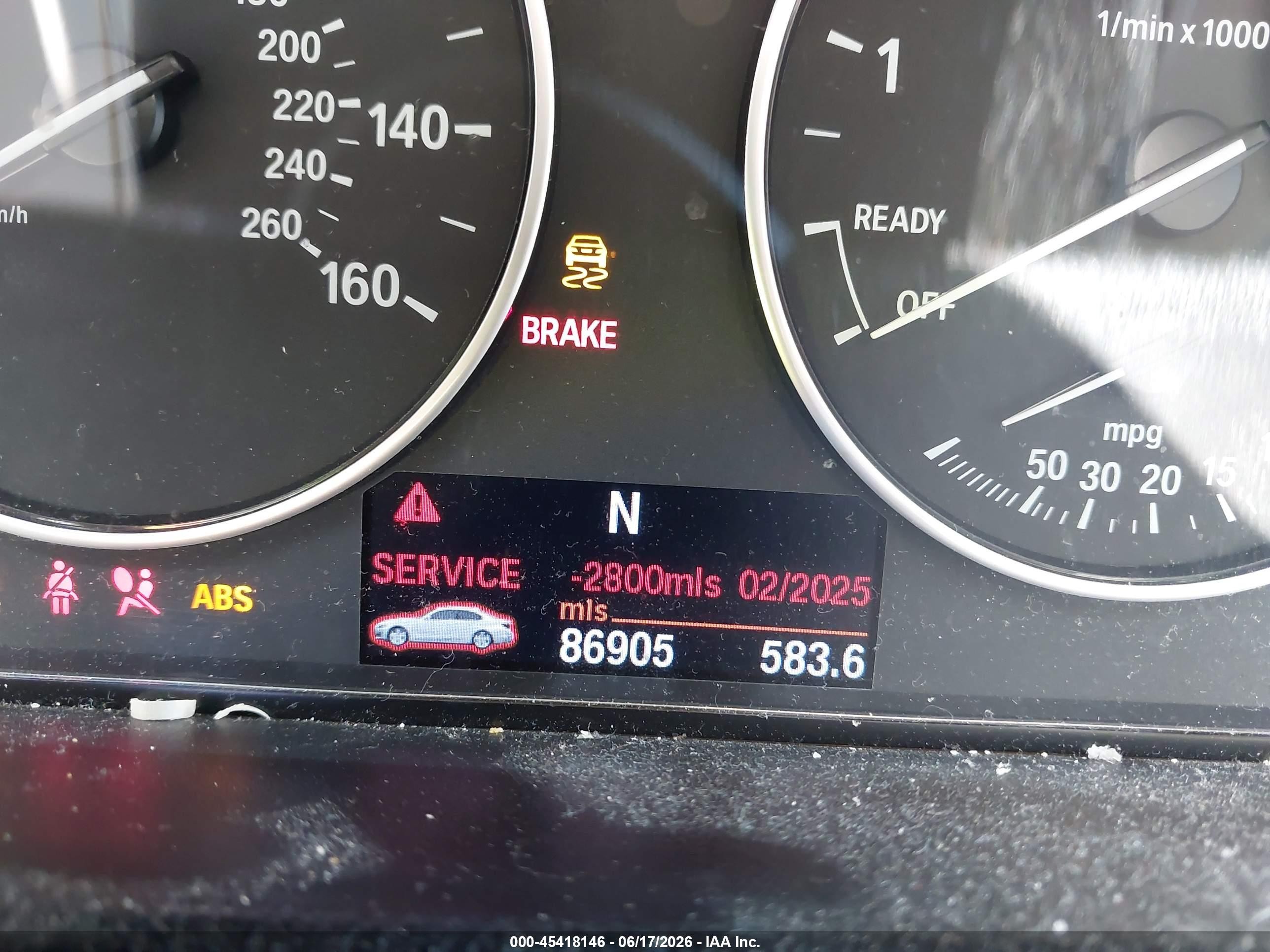 2012 Bmw 328i   Белый vin: WBA3A5C5XCF347316