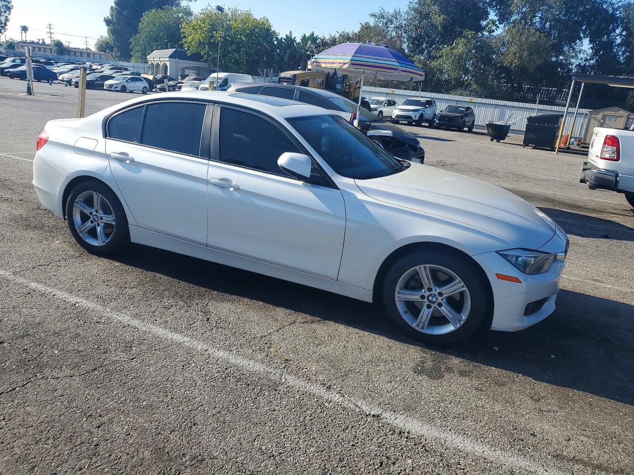 2013 Bmw 328 I White vin: WBA3A5C5XDF351495