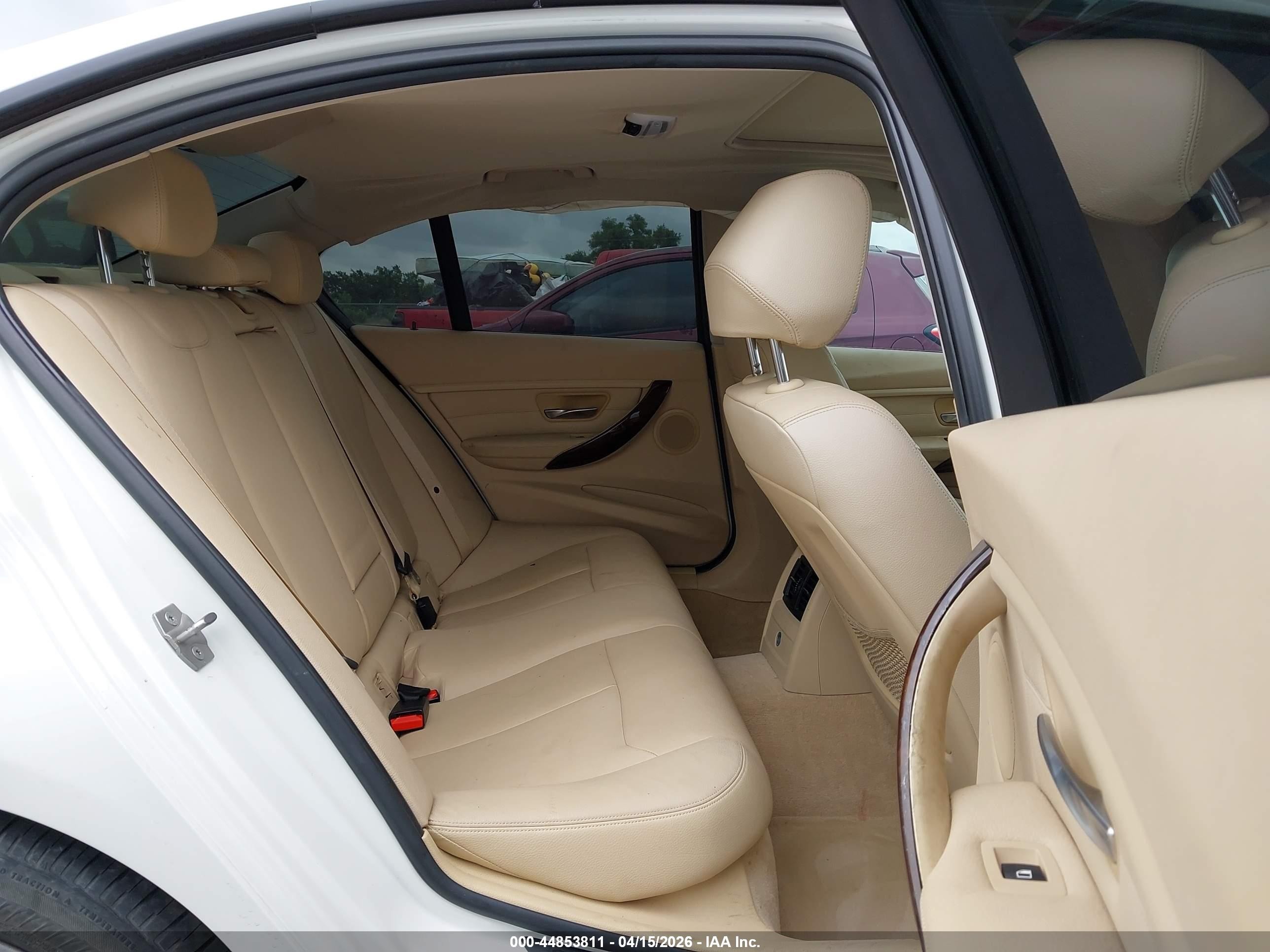 2013 Bmw 328i   White vin: WBA3A5C5XDF354025
