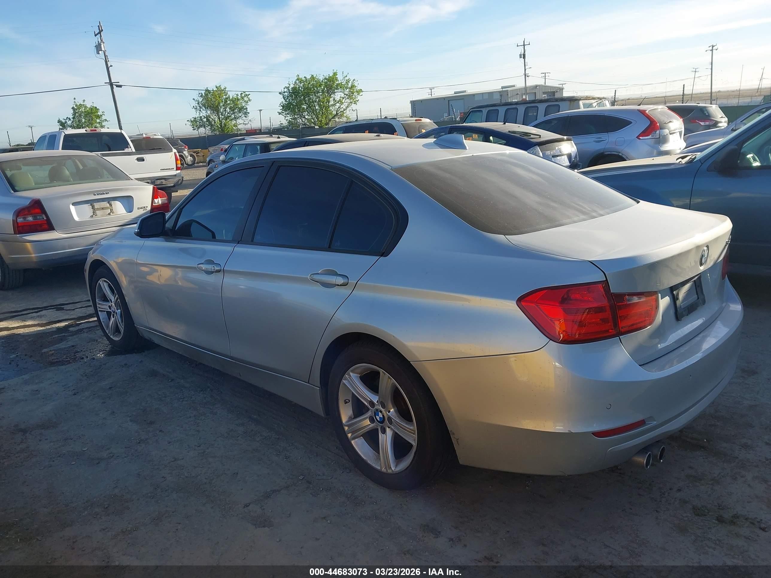 2013 Bmw 328i   Silver vin: WBA3A5C5XDF603553
