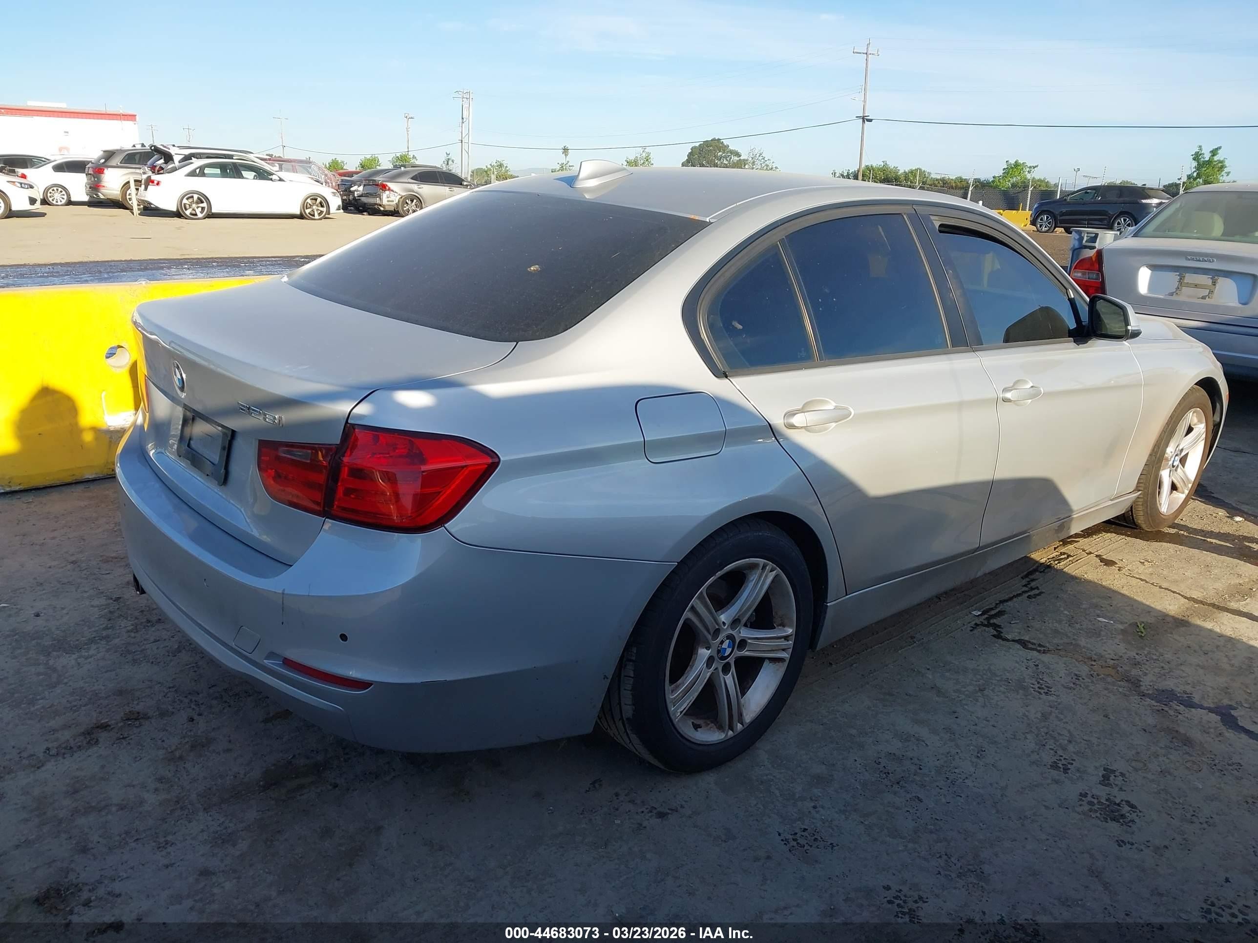 2013 Bmw 328i   Silver vin: WBA3A5C5XDF603553
