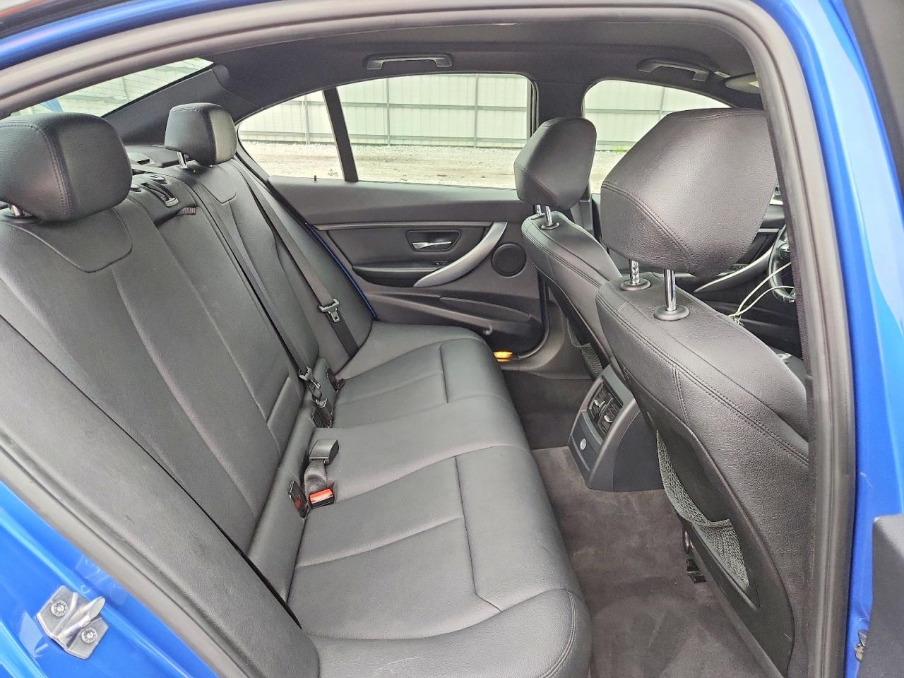 2013 Bmw 328 I Blue vin: WBA3A5C5XDJ584600