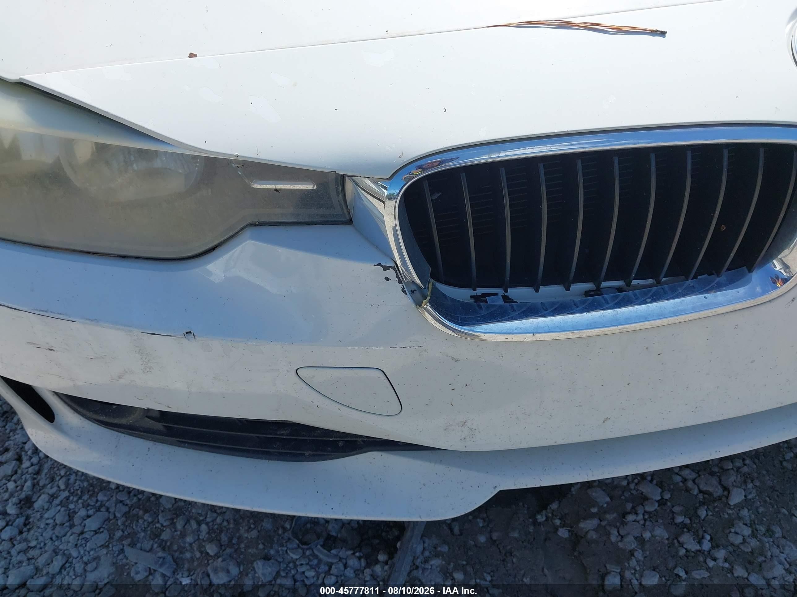 2015 Bmw 328i   Белый vin: WBA3A5C5XFF609405