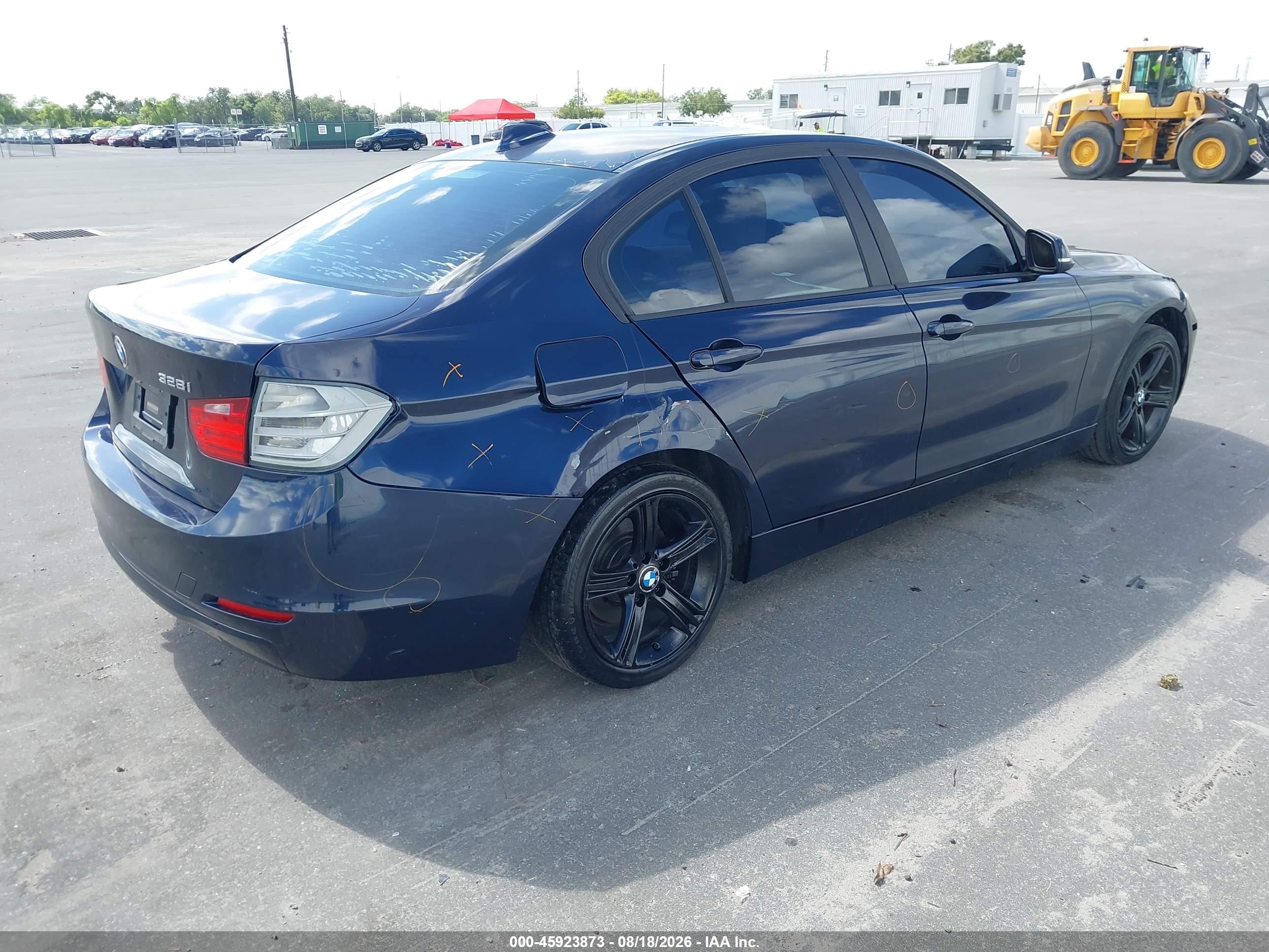 2013 Bmw 328i   Blue vin: WBA3A5G50DNP23104