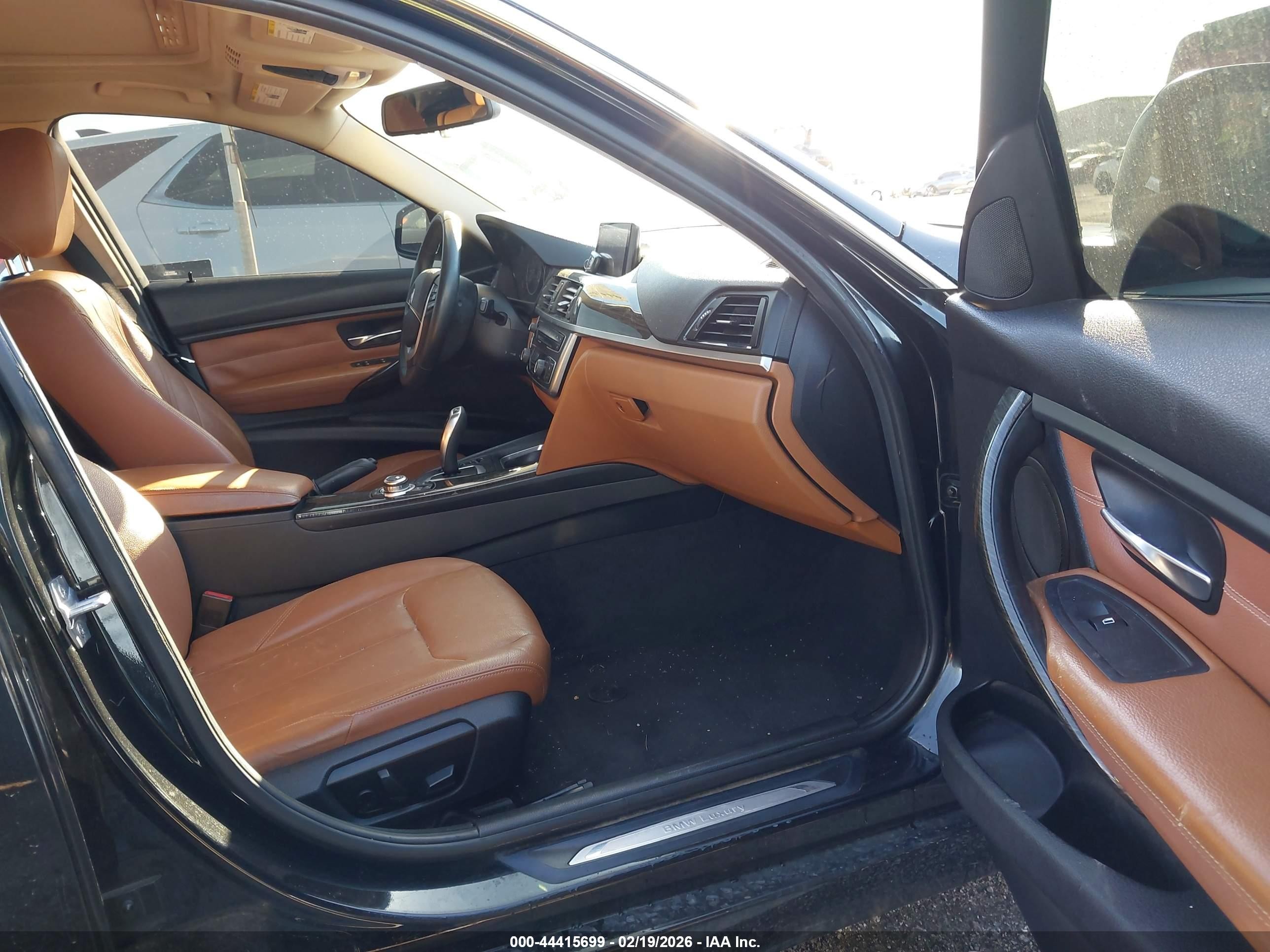 2013 Bmw 328i   Black vin: WBA3A5G50DNP25614
