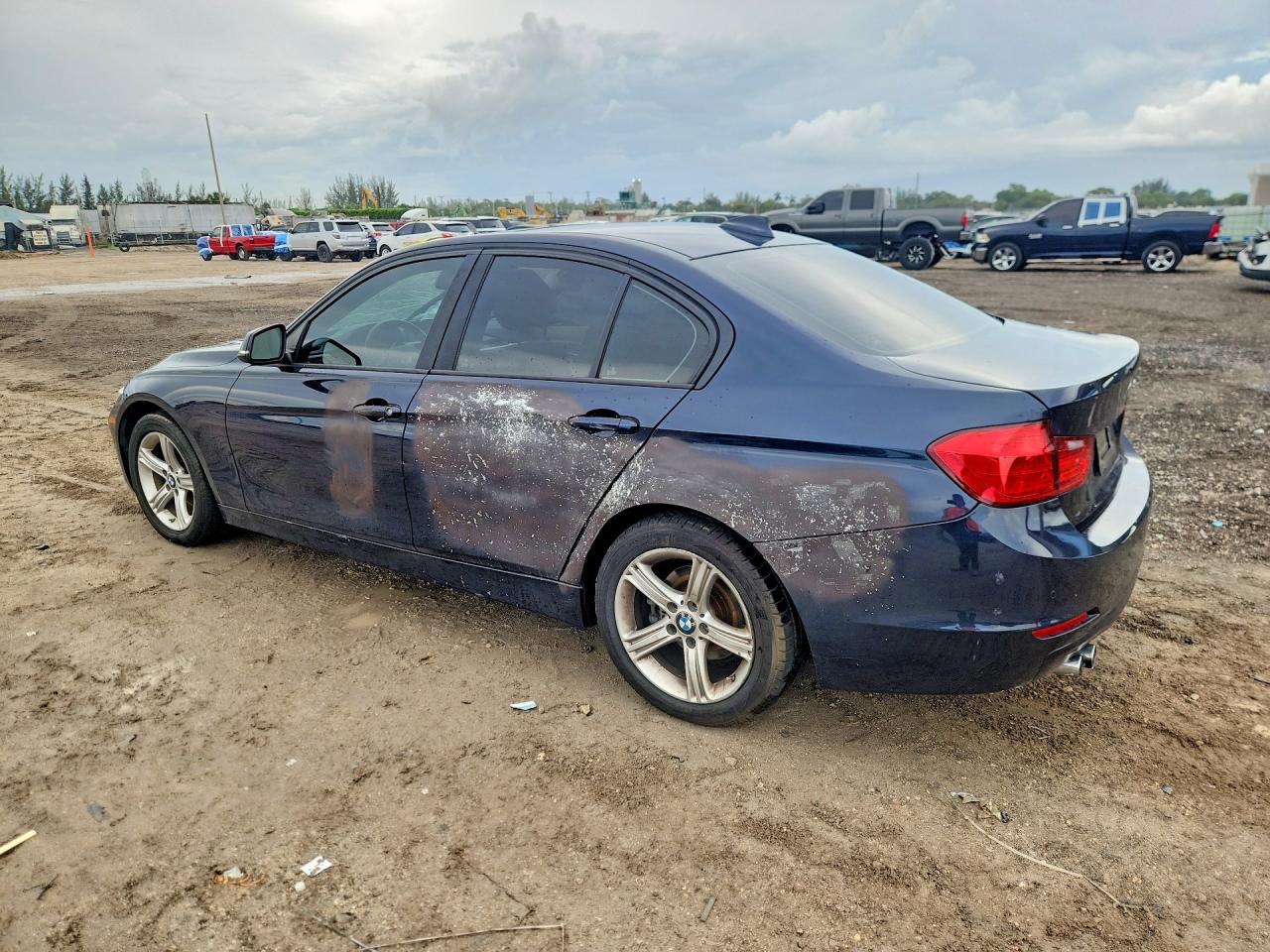2014 Bmw 328 I Blue vin: WBA3A5G50ENP33729