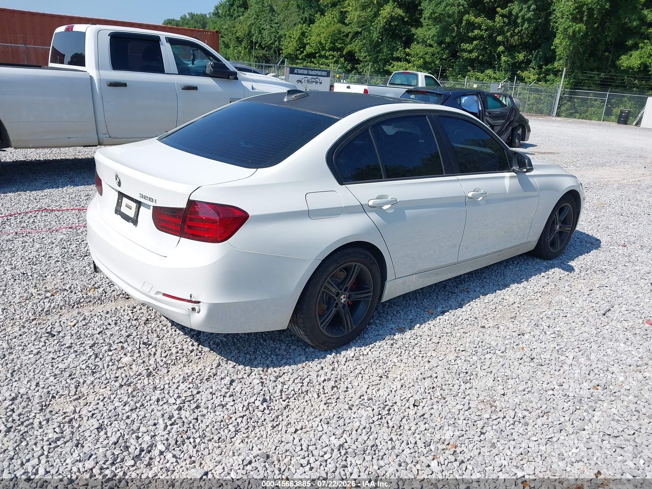 2013 Bmw 328i   White vin: WBA3A5G51DNP21247