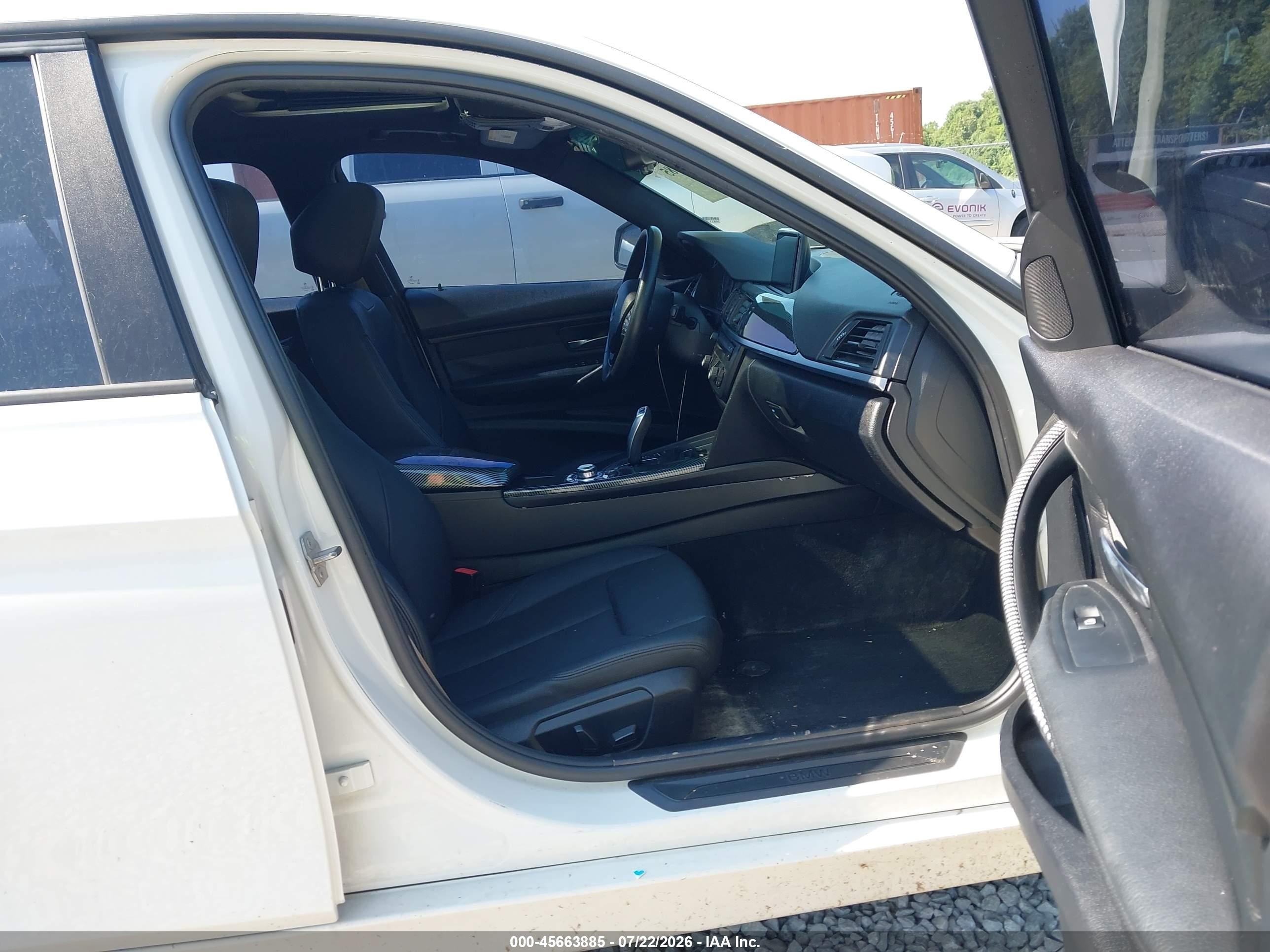 2013 Bmw 328i   White vin: WBA3A5G51DNP21247