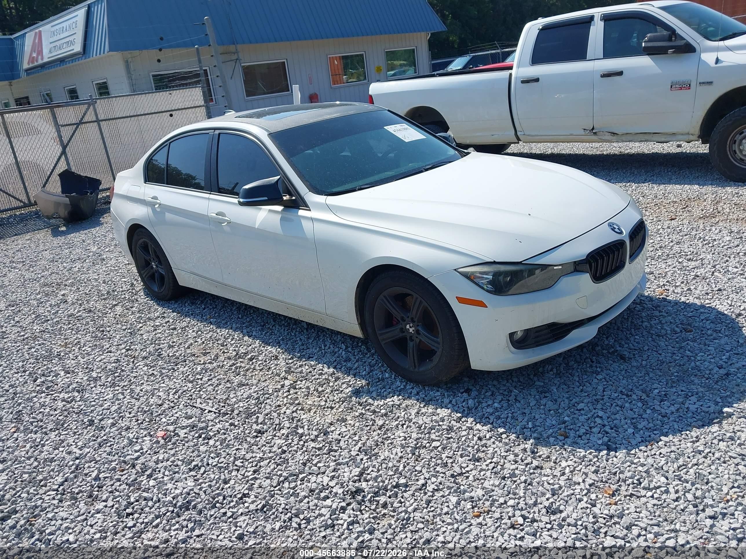2013 Bmw 328i   White vin: WBA3A5G51DNP21247