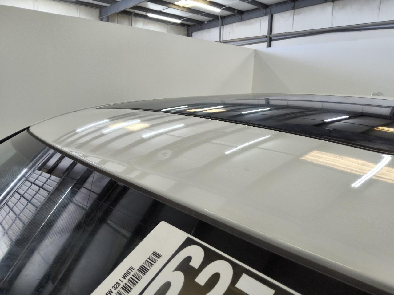 2014 Bmw 328 I White vin: WBA3A5G51ENP30726 Damage: Roof, Dent(S) W/ Paint Dmg, 2 To 3 Inches