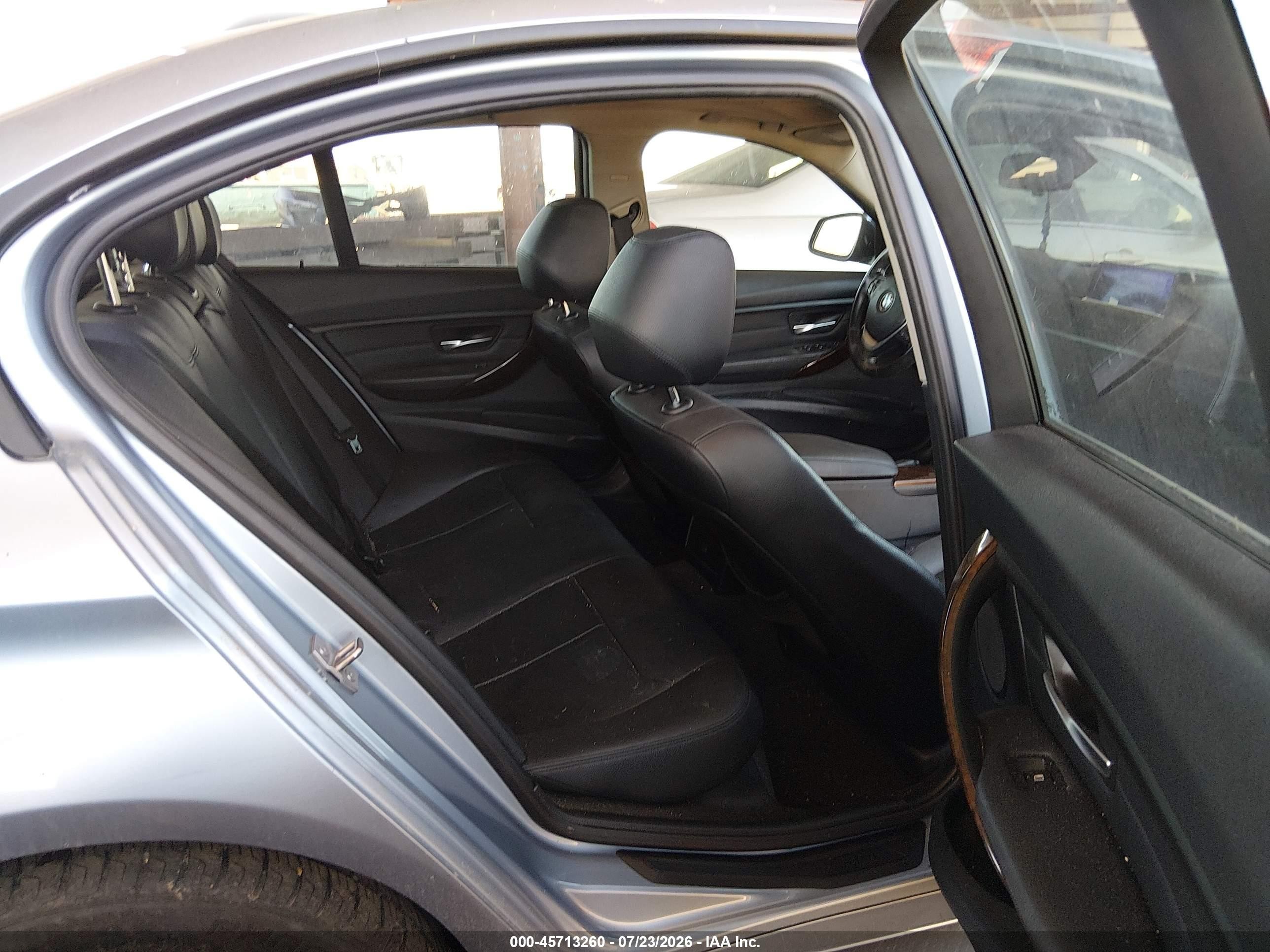 2014 Bmw 328i   Blue vin: WBA3A5G51ENP33030