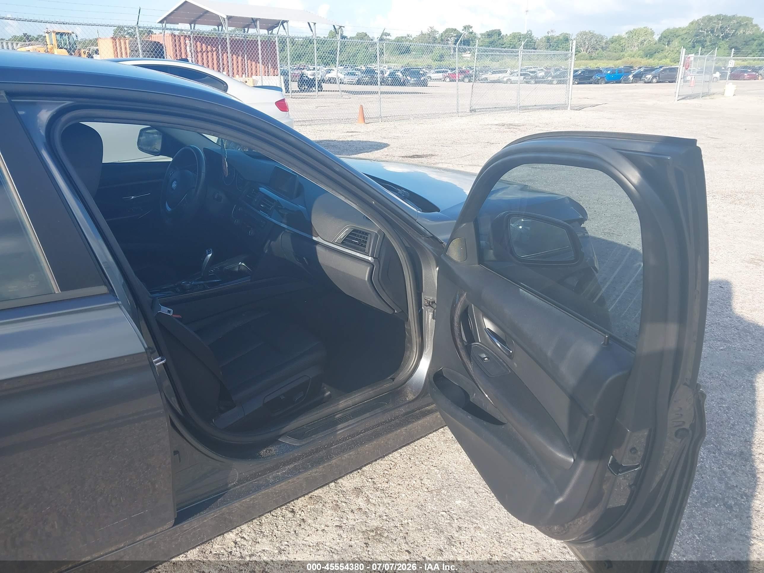2015 Bmw 328i   Gray vin: WBA3A5G51FNS88211