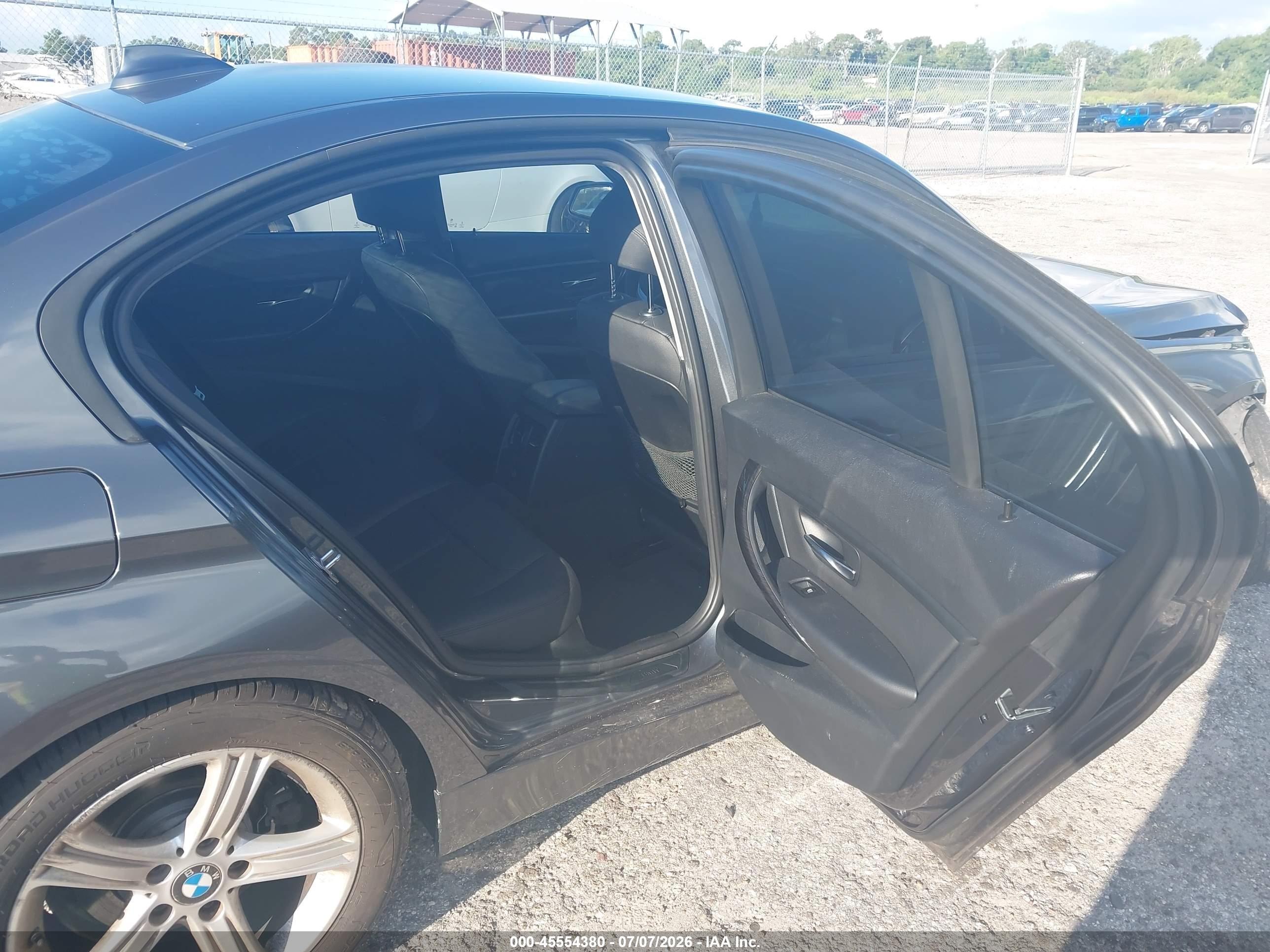 2015 Bmw 328i   Gray vin: WBA3A5G51FNS88211