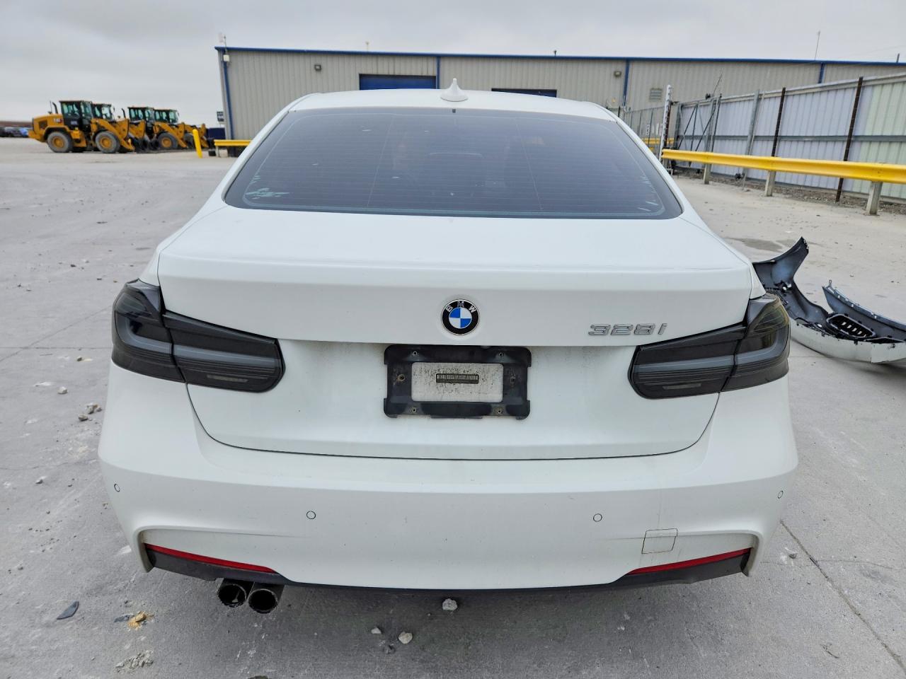 2015 Bmw 328 I White vin: WBA3A5G51FNS91917