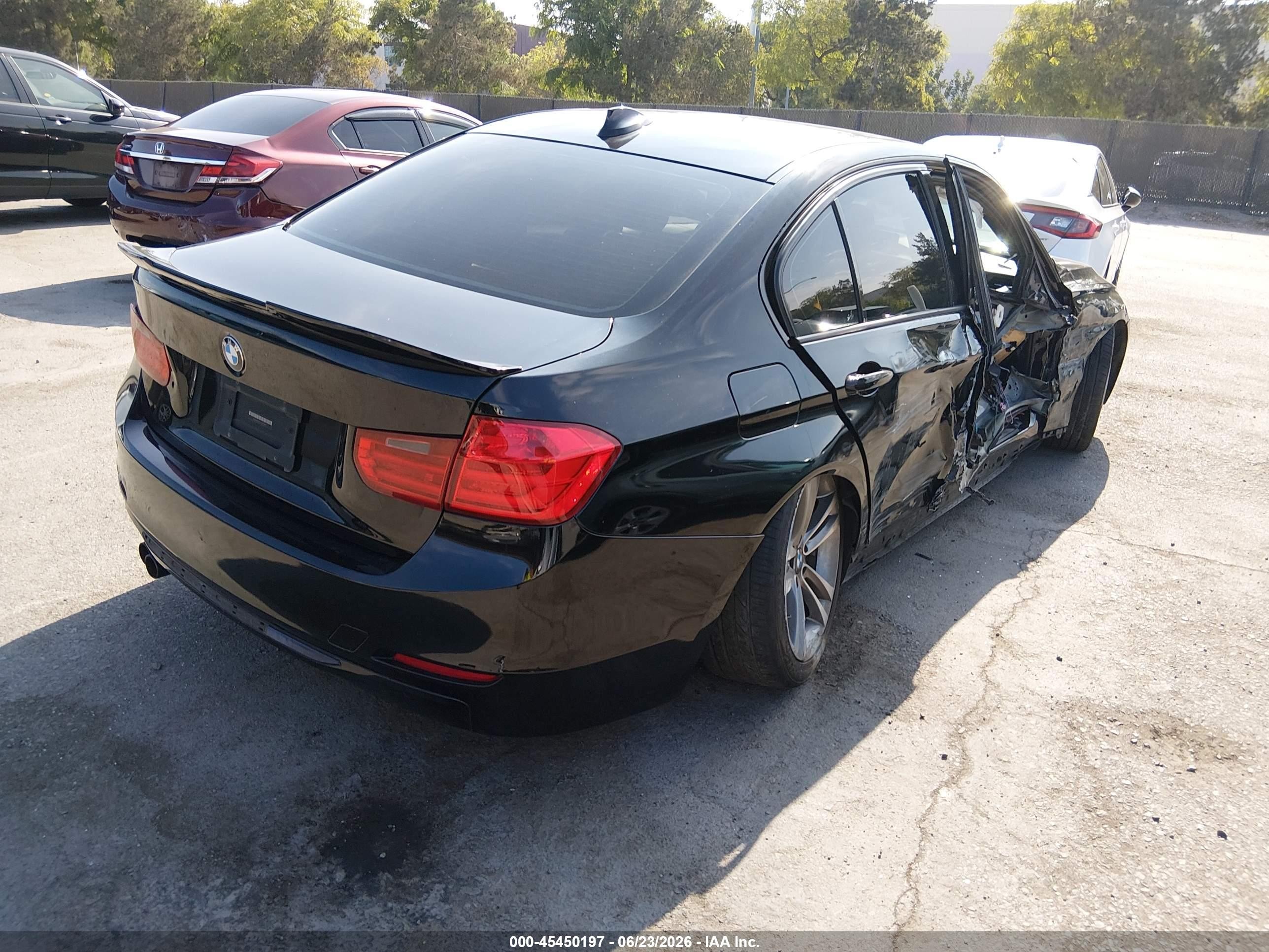 2012 Bmw 328i   Black vin: WBA3A5G52CNP17514