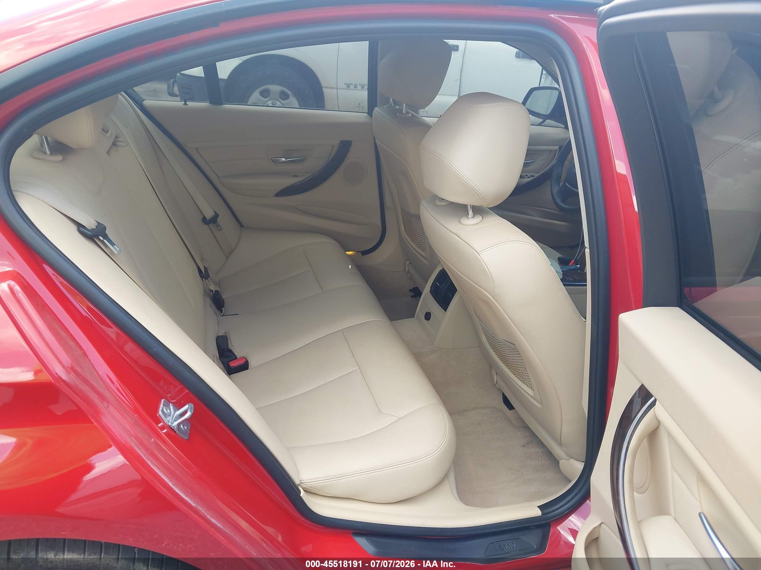 2014 Bmw 328i Red vin: WBA3A5G52ENP27463