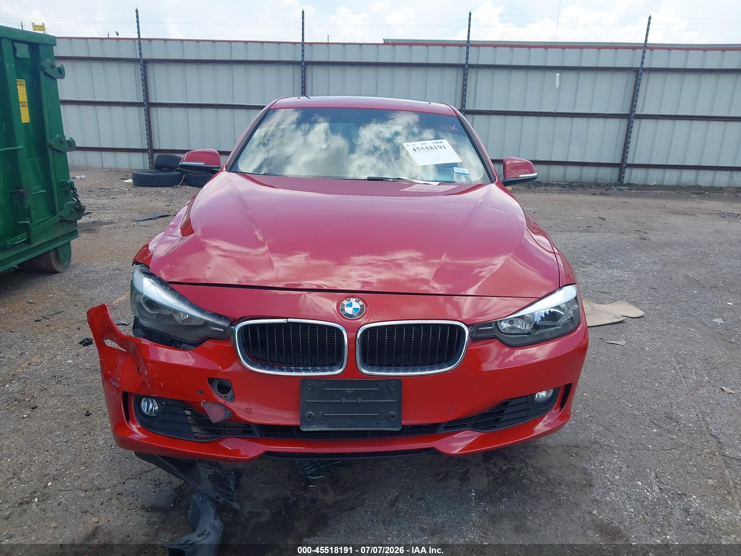 2014 Bmw 328i Red vin: WBA3A5G52ENP27463