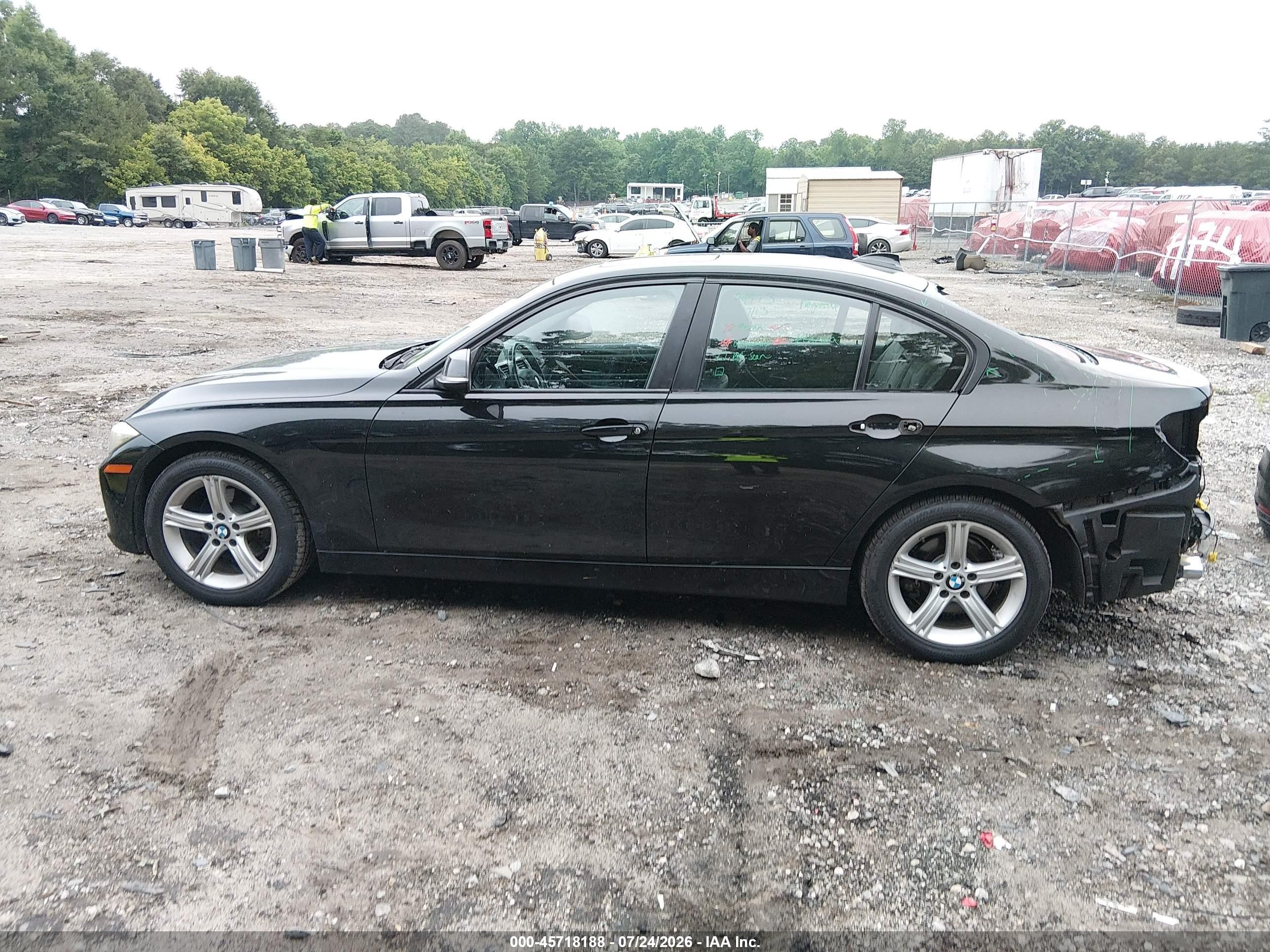 2014 Bmw 328i   Black vin: WBA3A5G52ENP28564