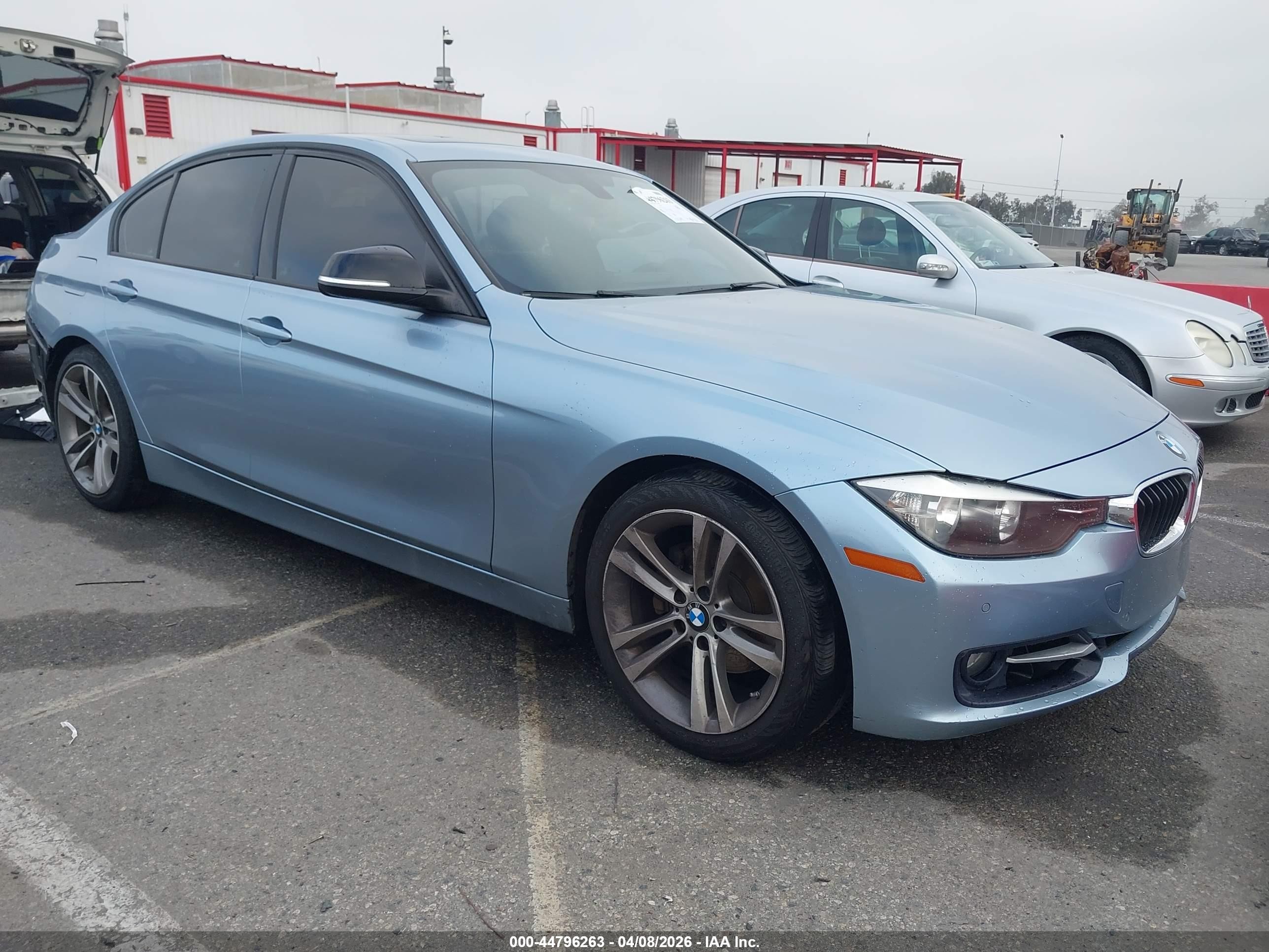 2014 Bmw 328i   Light Blue vin: WBA3A5G52ENP31724