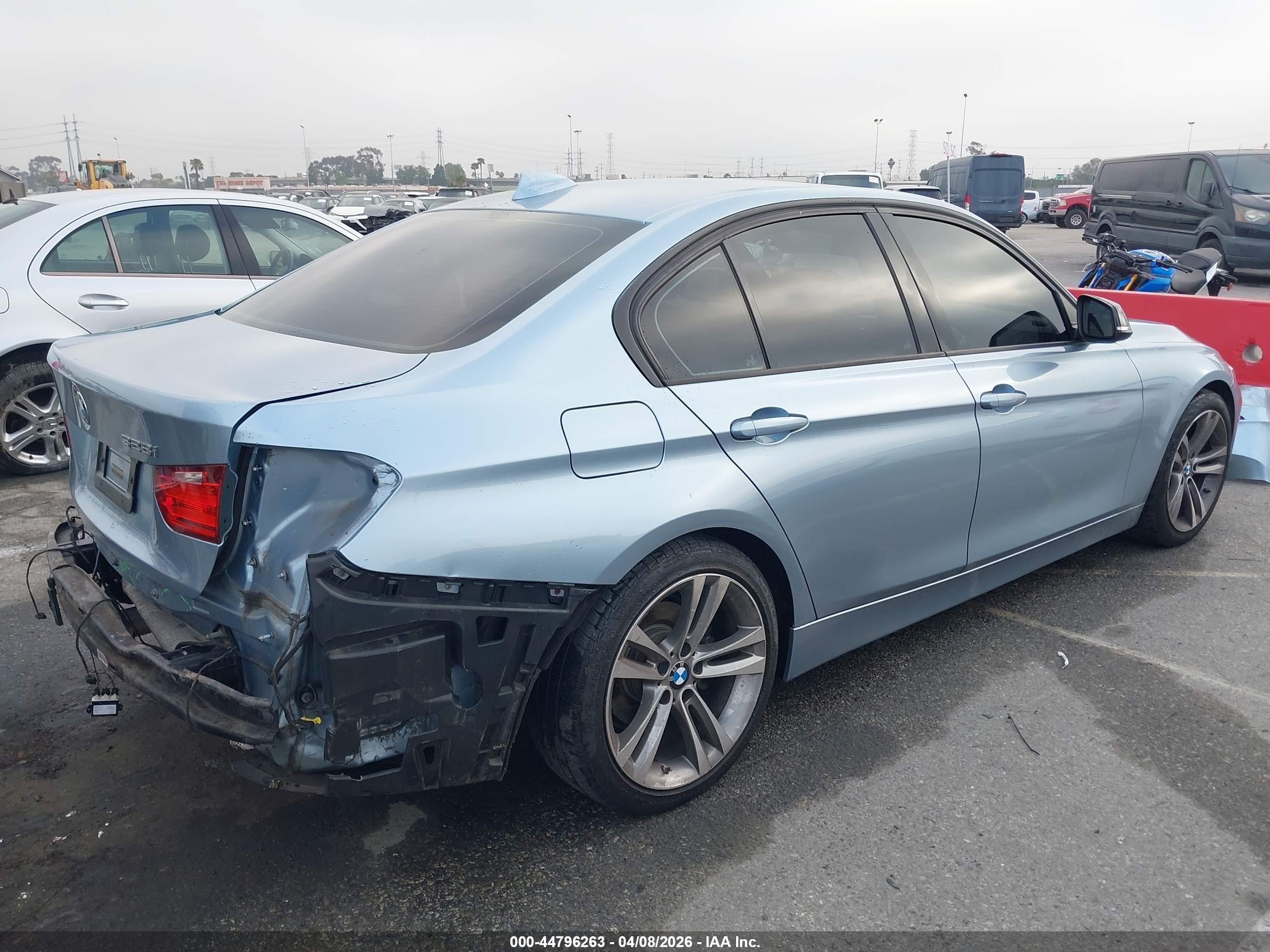 2014 Bmw 328i   Light Blue vin: WBA3A5G52ENP31724