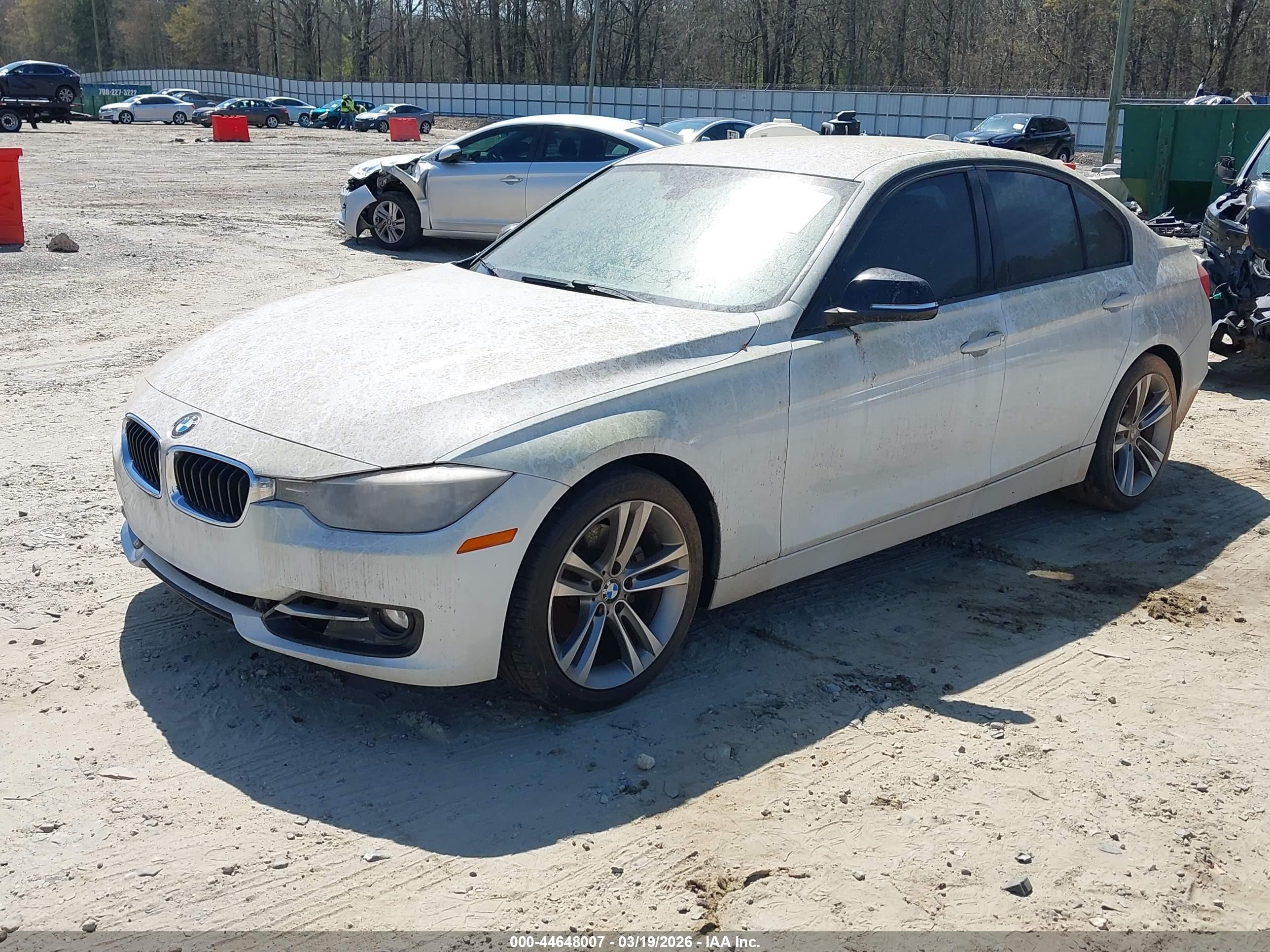 2013 Bmw 328i   White vin: WBA3A5G53DNP19175