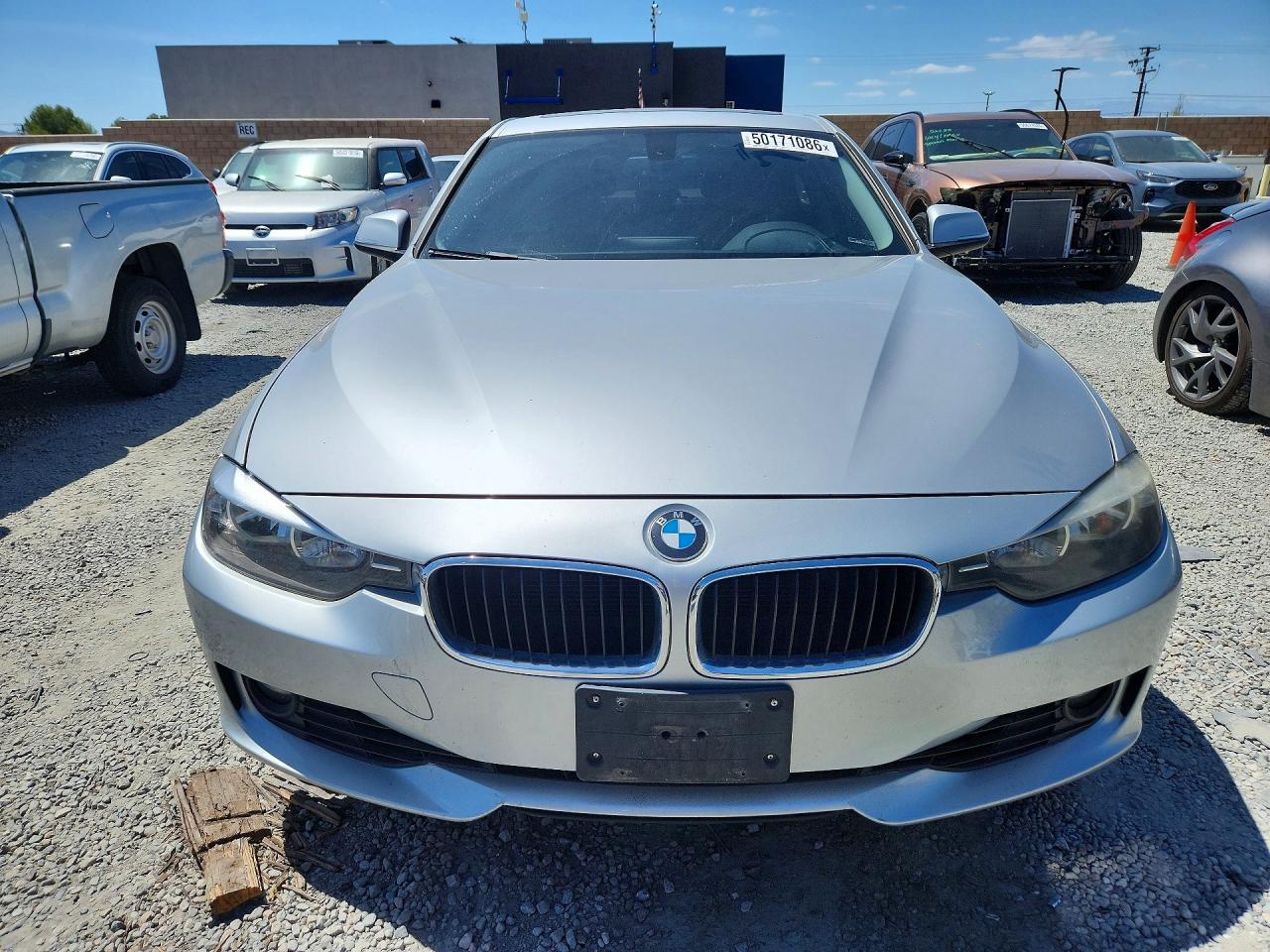 2013 Bmw 328 I Серебряный vin: WBA3A5G53DNP24747
