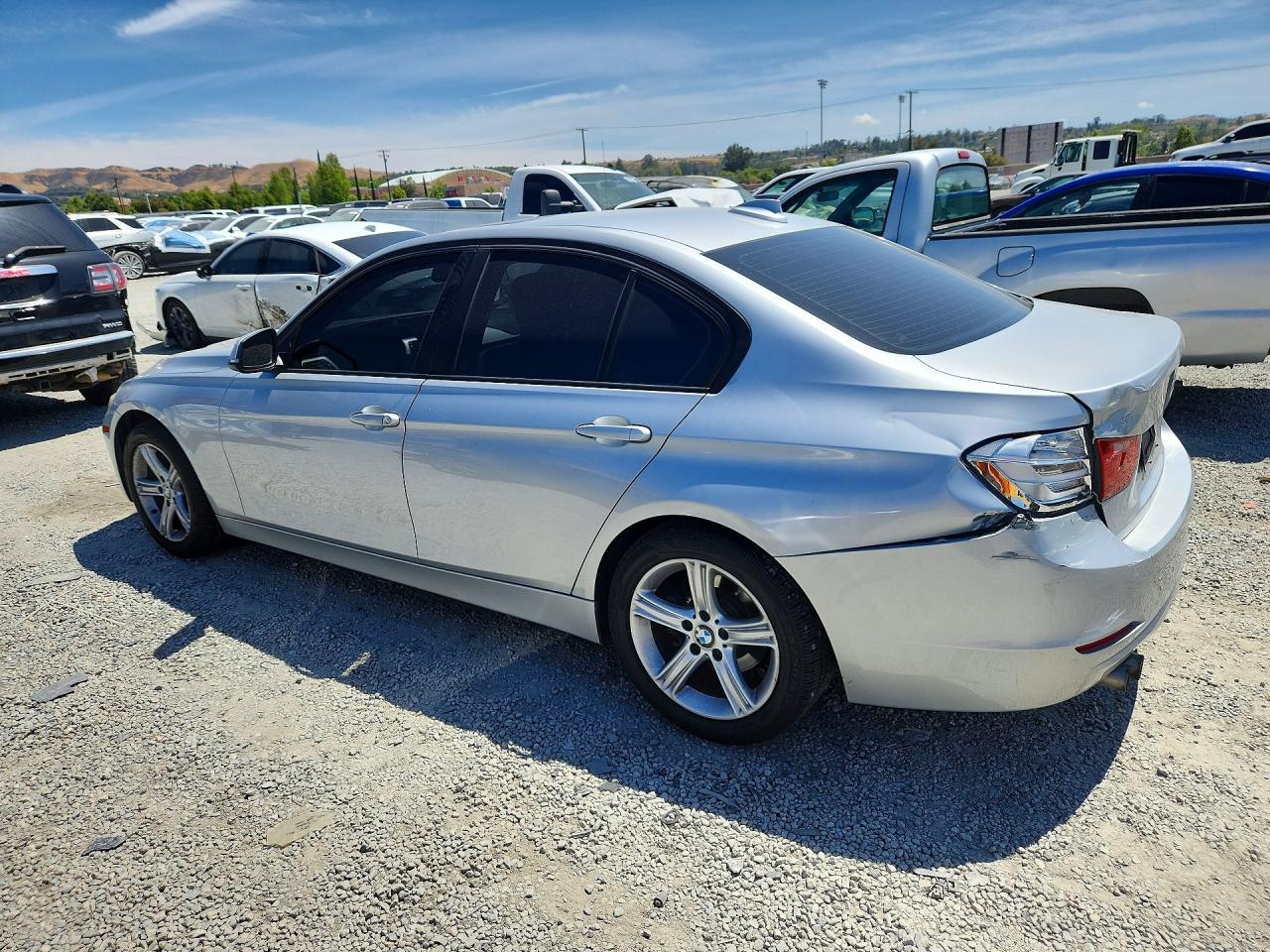 2013 Bmw 328 I Серебряный vin: WBA3A5G53DNP24747