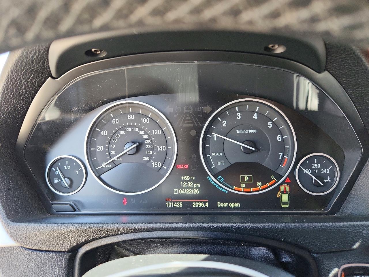 2013 Bmw 328 I Серебряный vin: WBA3A5G53DNP24747