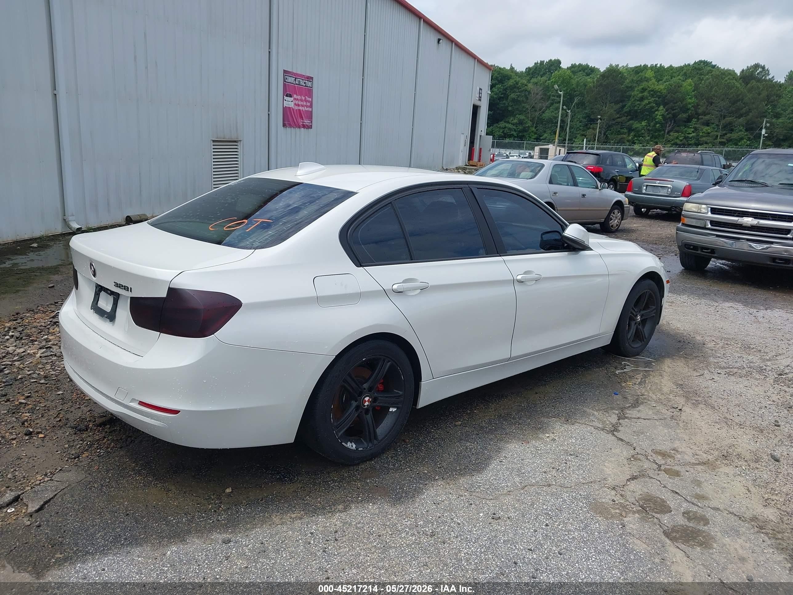 2014 Bmw 328i   White vin: WBA3A5G53ENP31568
