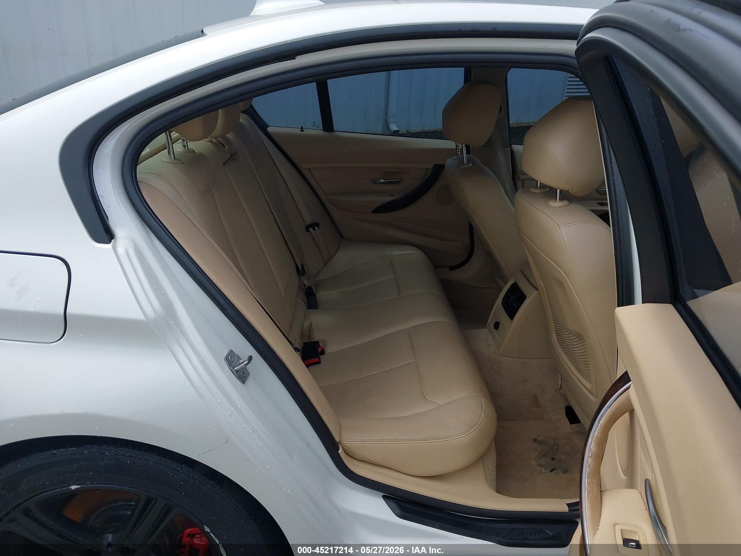 2014 Bmw 328i   White vin: WBA3A5G53ENP31568