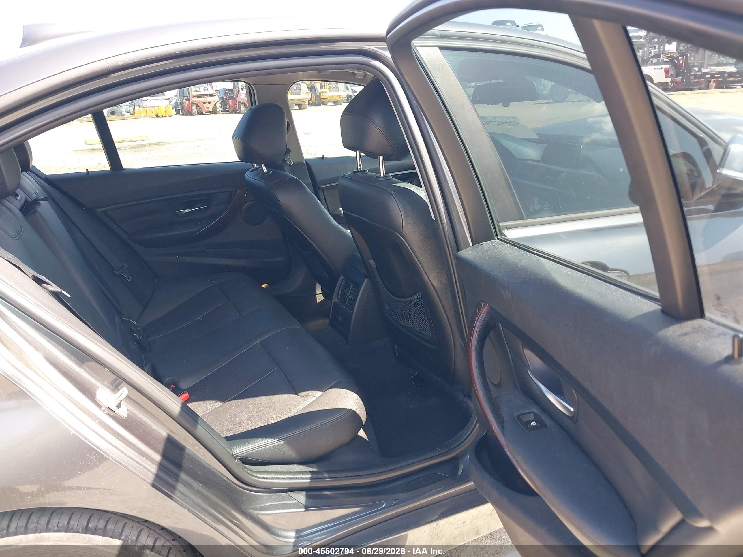 2014 Bmw 328i   Gray vin: WBA3A5G53ENP33255