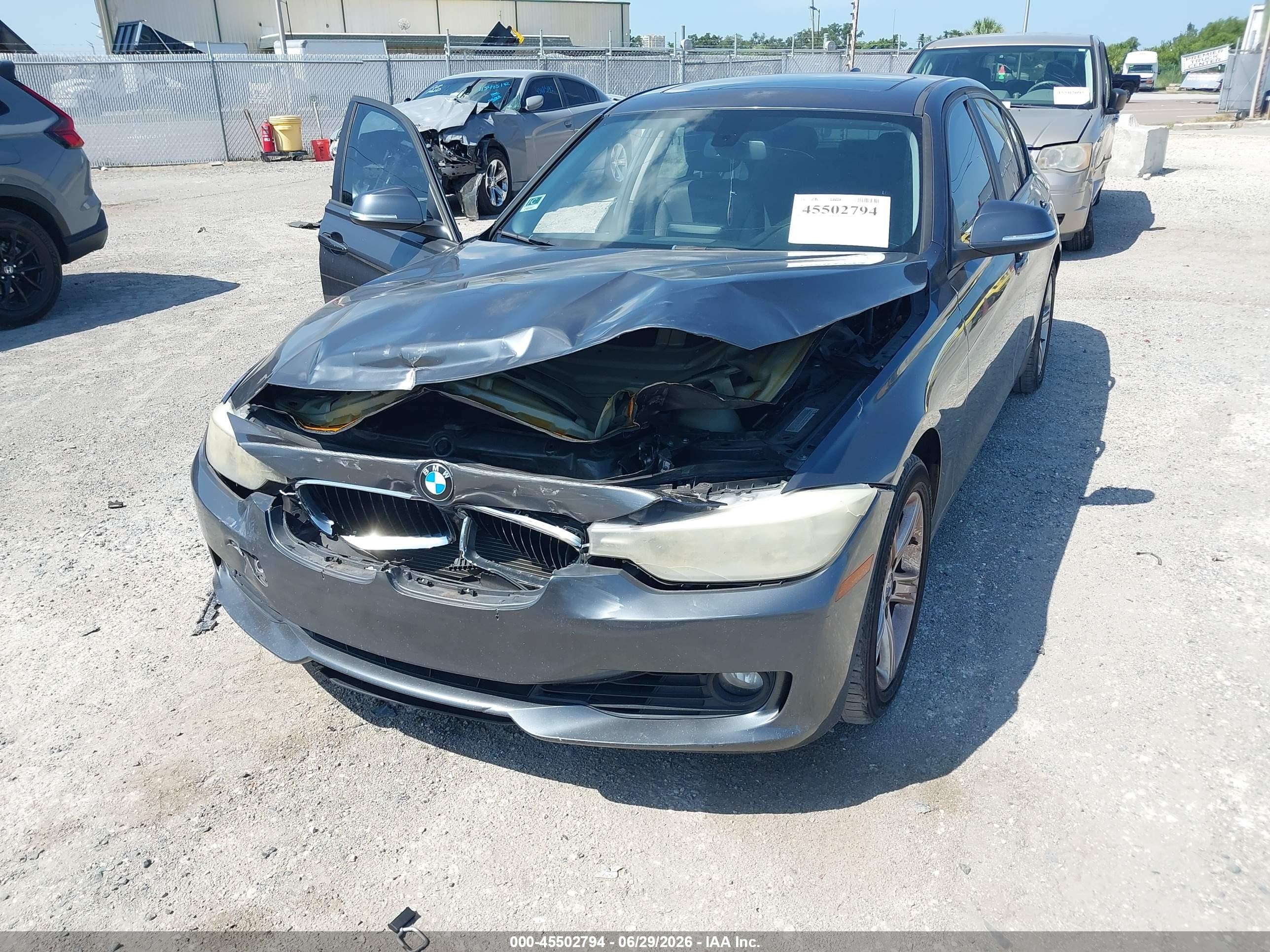 2014 Bmw 328i   Gray vin: WBA3A5G53ENP33255