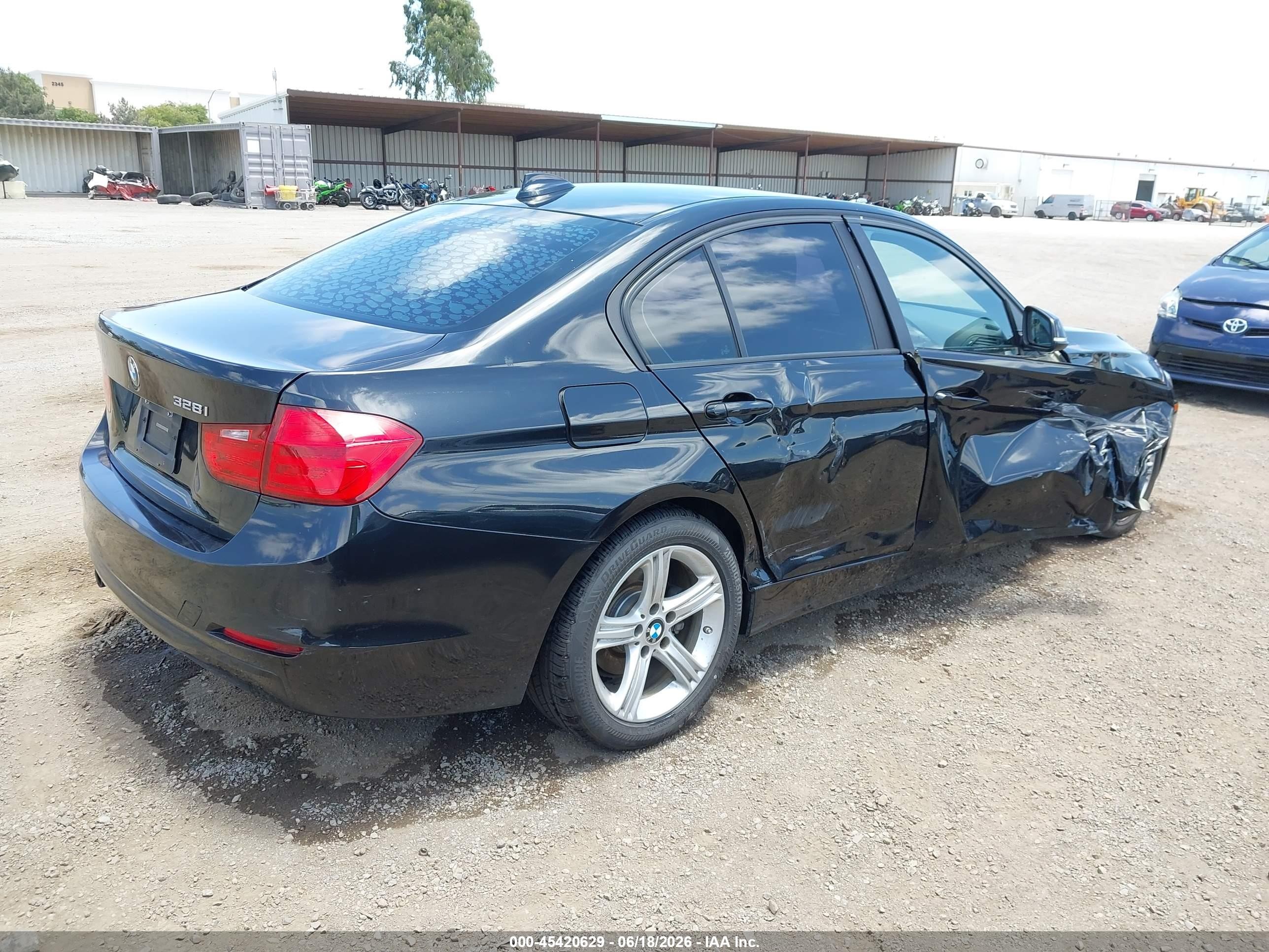 2014 Bmw 328i   Black vin: WBA3A5G53ENP34096